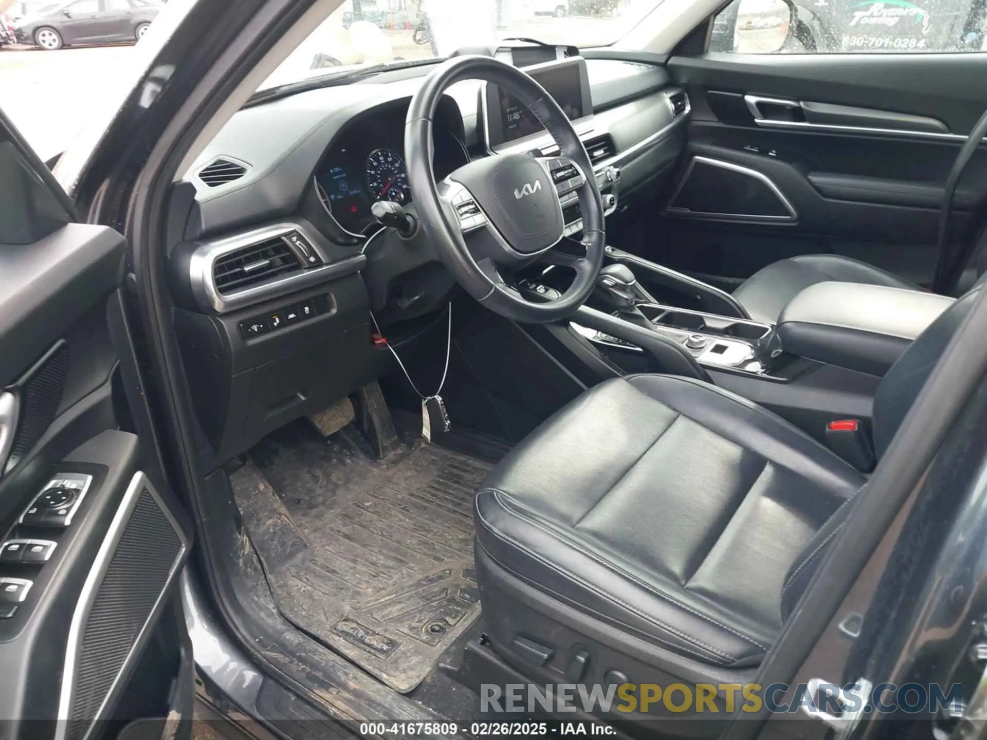 5 Photograph of a damaged car 5XYP6DHC1NG233633 KIA TELLURIDE 2022