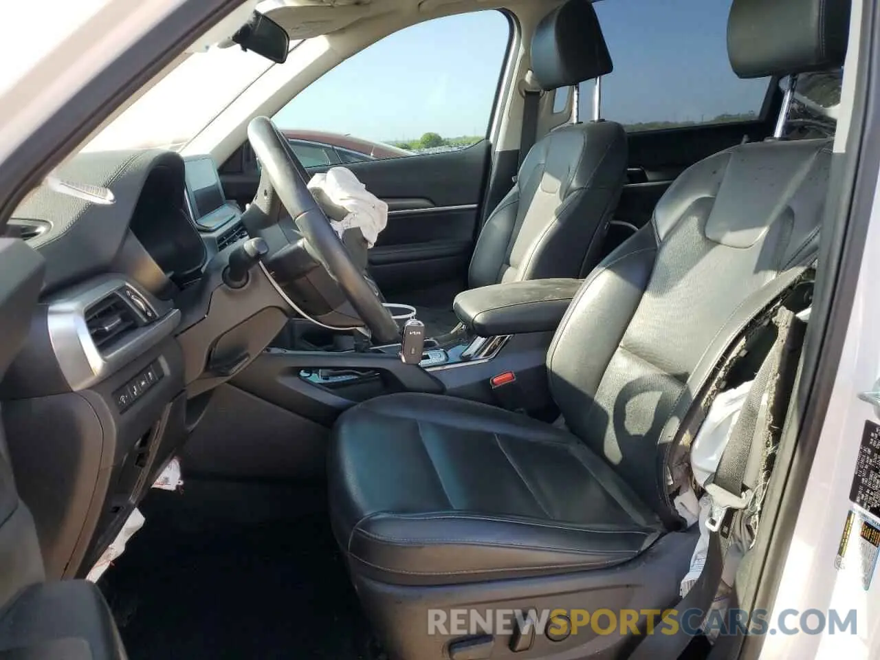 7 Photograph of a damaged car 5XYP6DHC2NG241756 KIA TELLURIDE 2022
