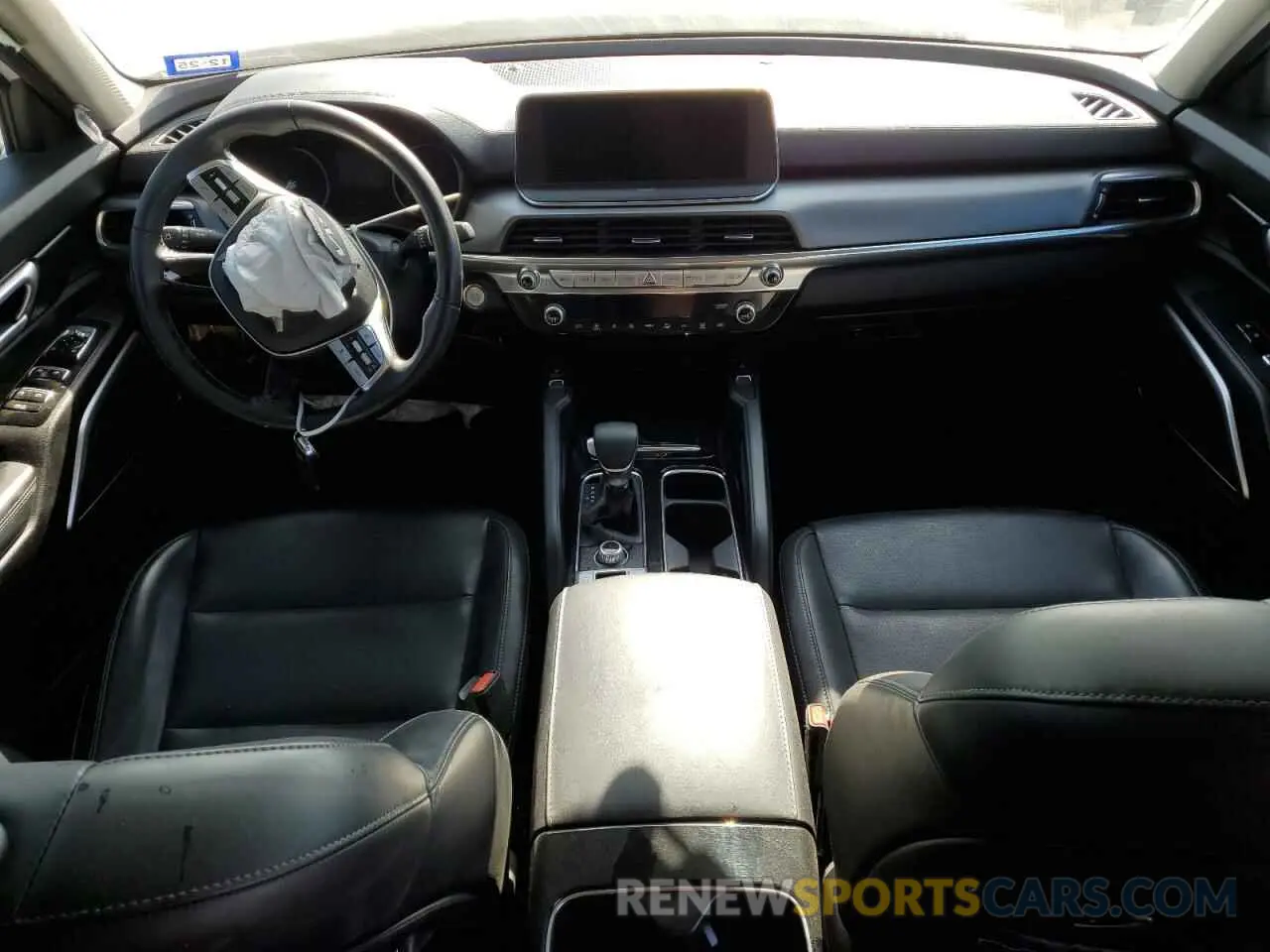 8 Photograph of a damaged car 5XYP6DHC2NG241756 KIA TELLURIDE 2022