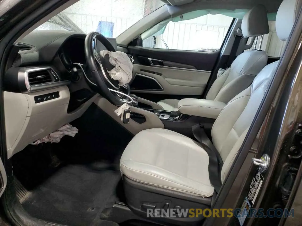 7 Photograph of a damaged car 5XYP6DHC2NG285465 KIA TELLURIDE 2022