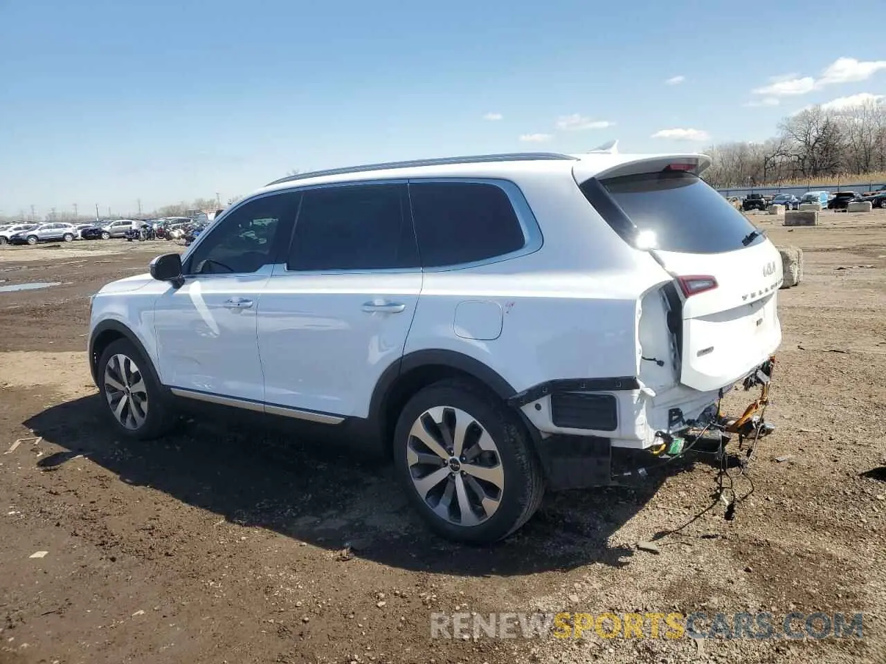 2 Photograph of a damaged car 5XYP6DHC2NG298216 KIA TELLURIDE 2022