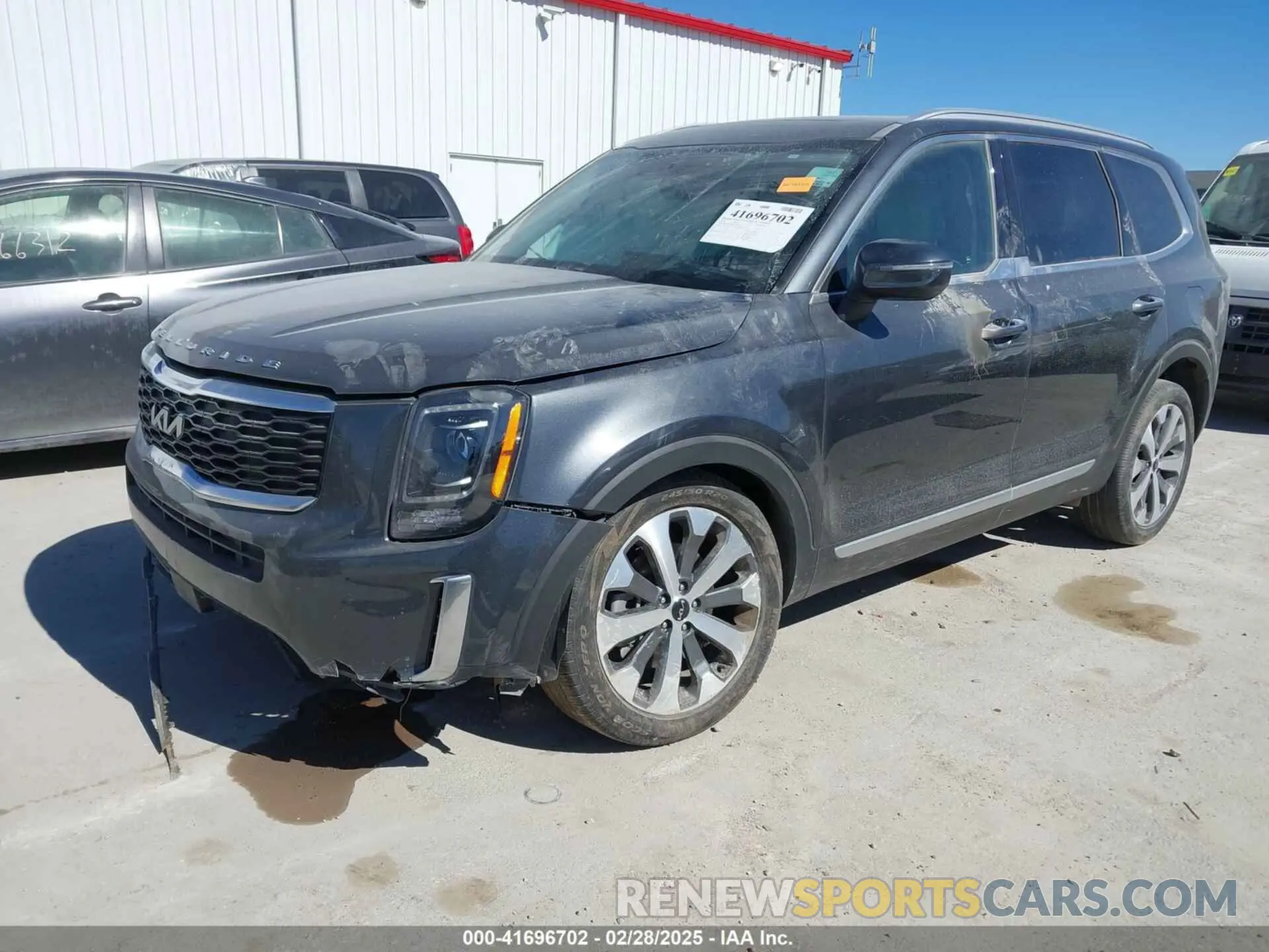 2 Photograph of a damaged car 5XYP6DHC6NG236642 KIA TELLURIDE 2022