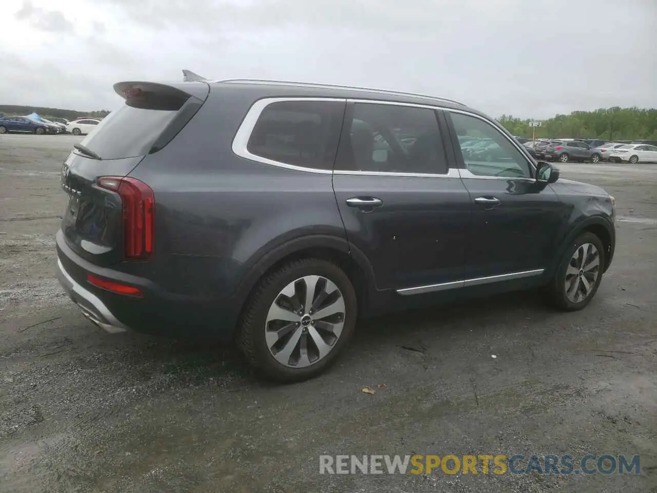 3 Photograph of a damaged car 5XYP6DHC6NG240156 KIA TELLURIDE 2022