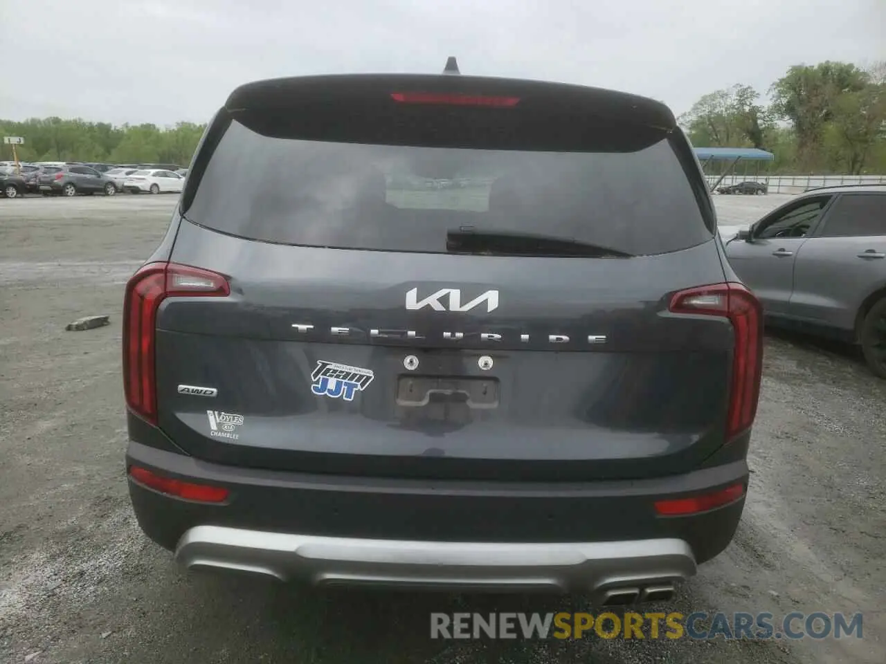 6 Photograph of a damaged car 5XYP6DHC6NG240156 KIA TELLURIDE 2022
