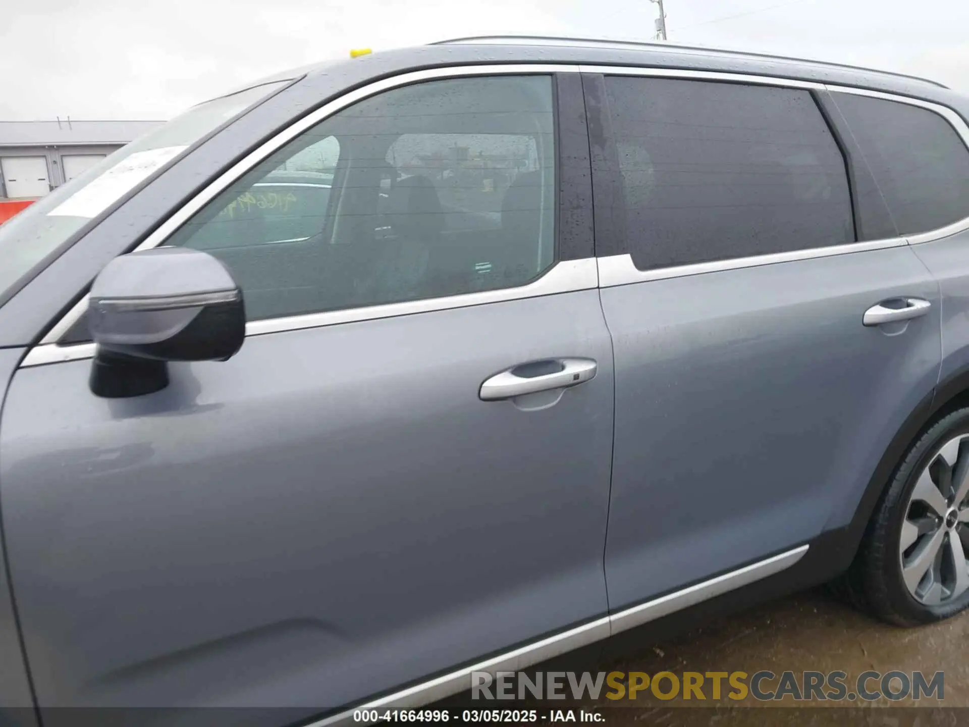 14 Photograph of a damaged car 5XYP6DHC8NG310756 KIA TELLURIDE 2022