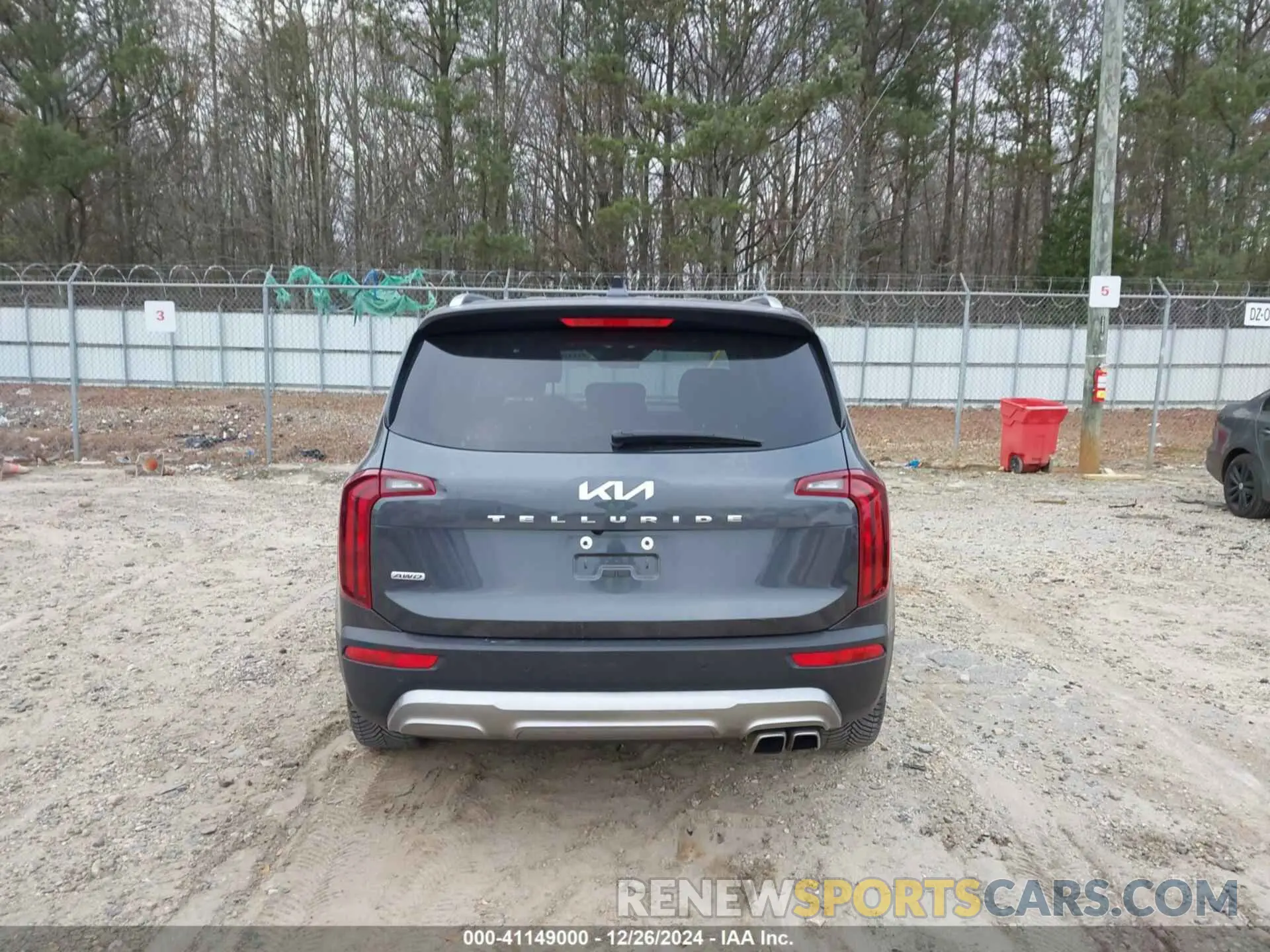17 Photograph of a damaged car 5XYP6DHCXNG240676 KIA TELLURIDE 2022