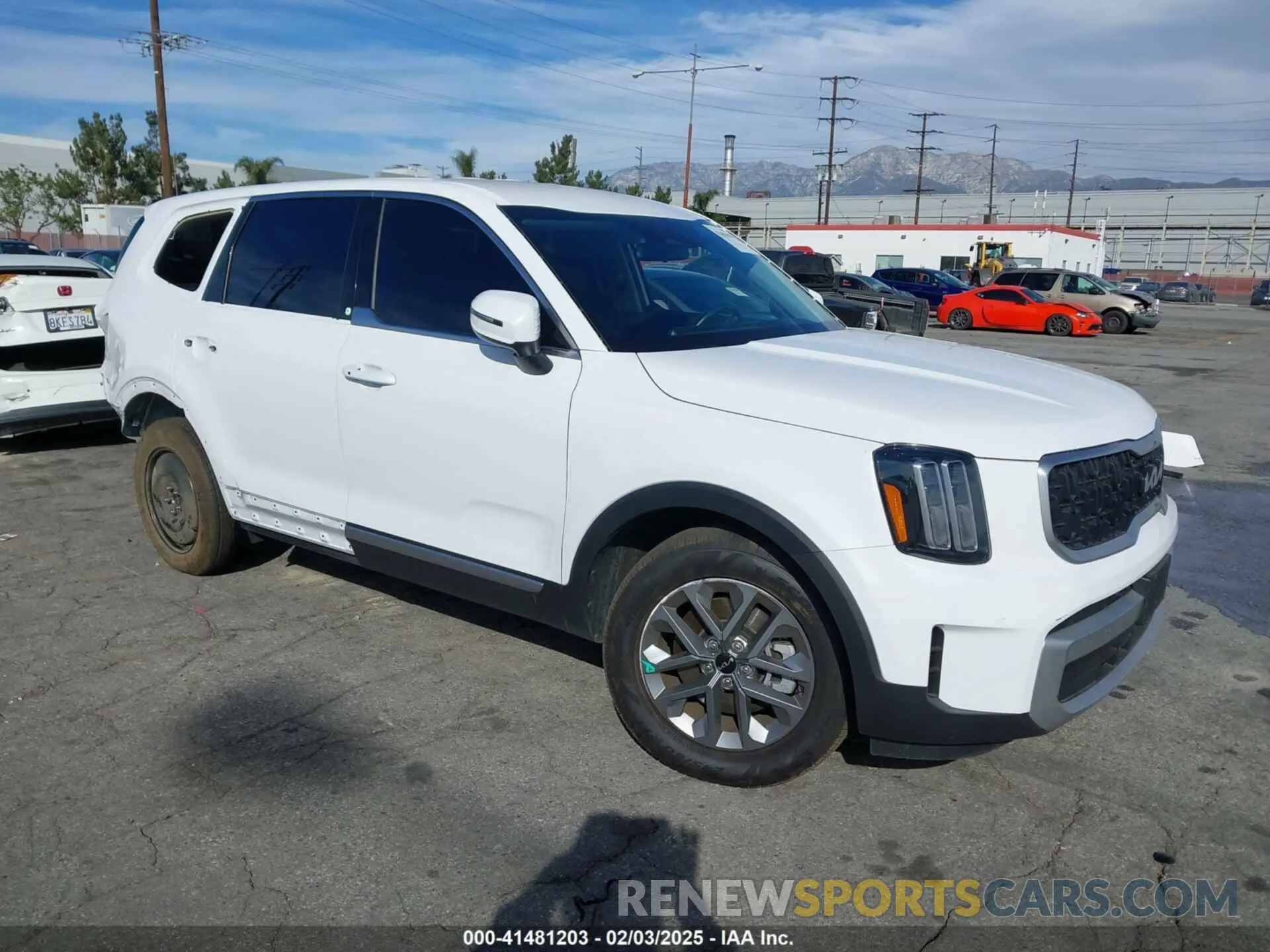 1 Photograph of a damaged car 5XYP24GCXPG374636 KIA TELLURIDE 2023