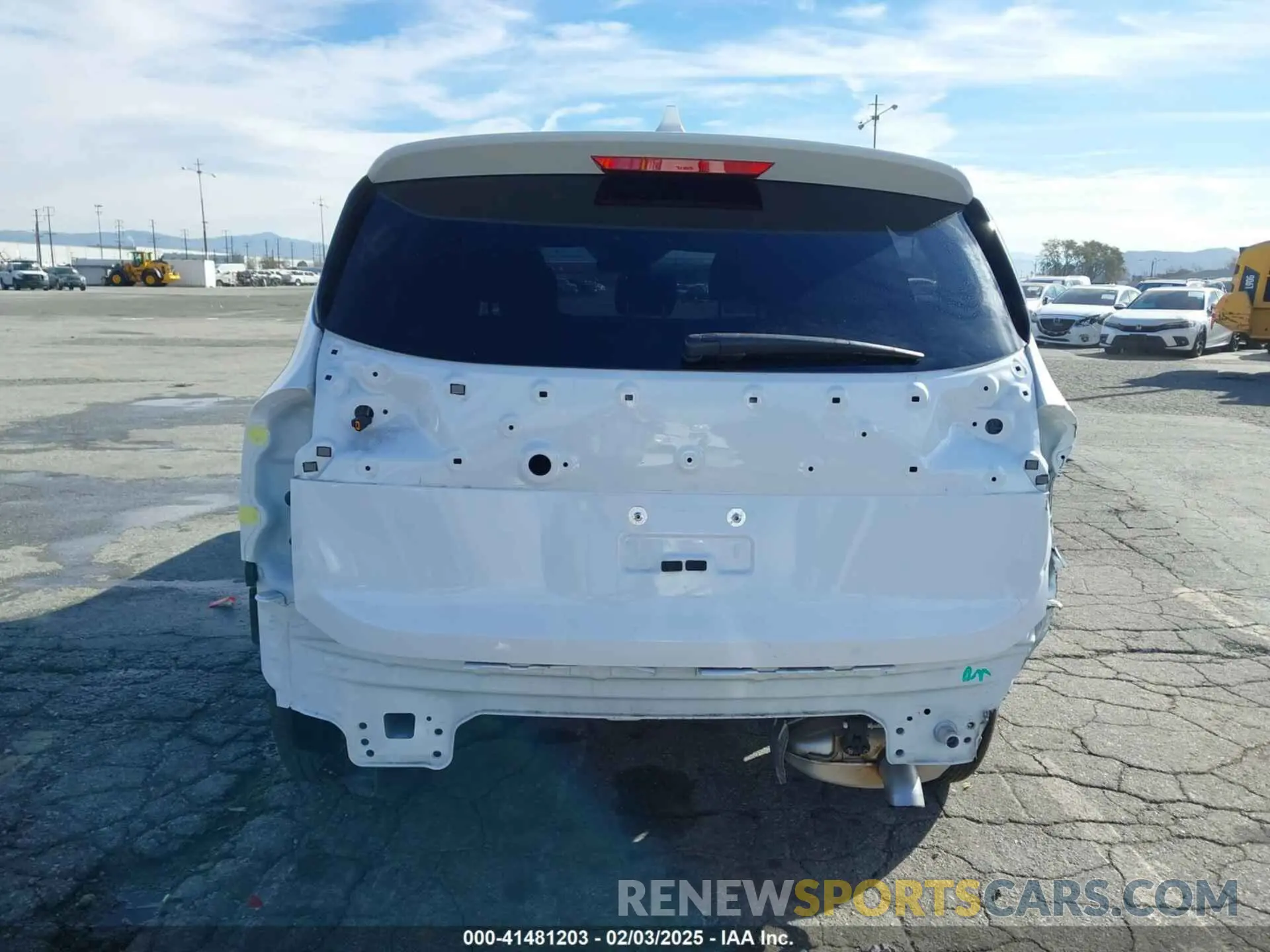 6 Photograph of a damaged car 5XYP24GCXPG374636 KIA TELLURIDE 2023