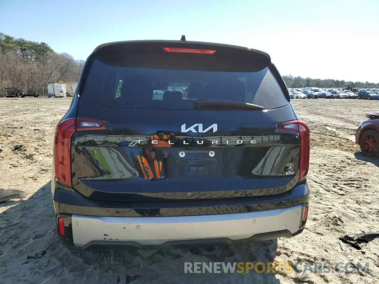6 Photograph of a damaged car 5XYP2DGCXPG389363 KIA TELLURIDE 2023