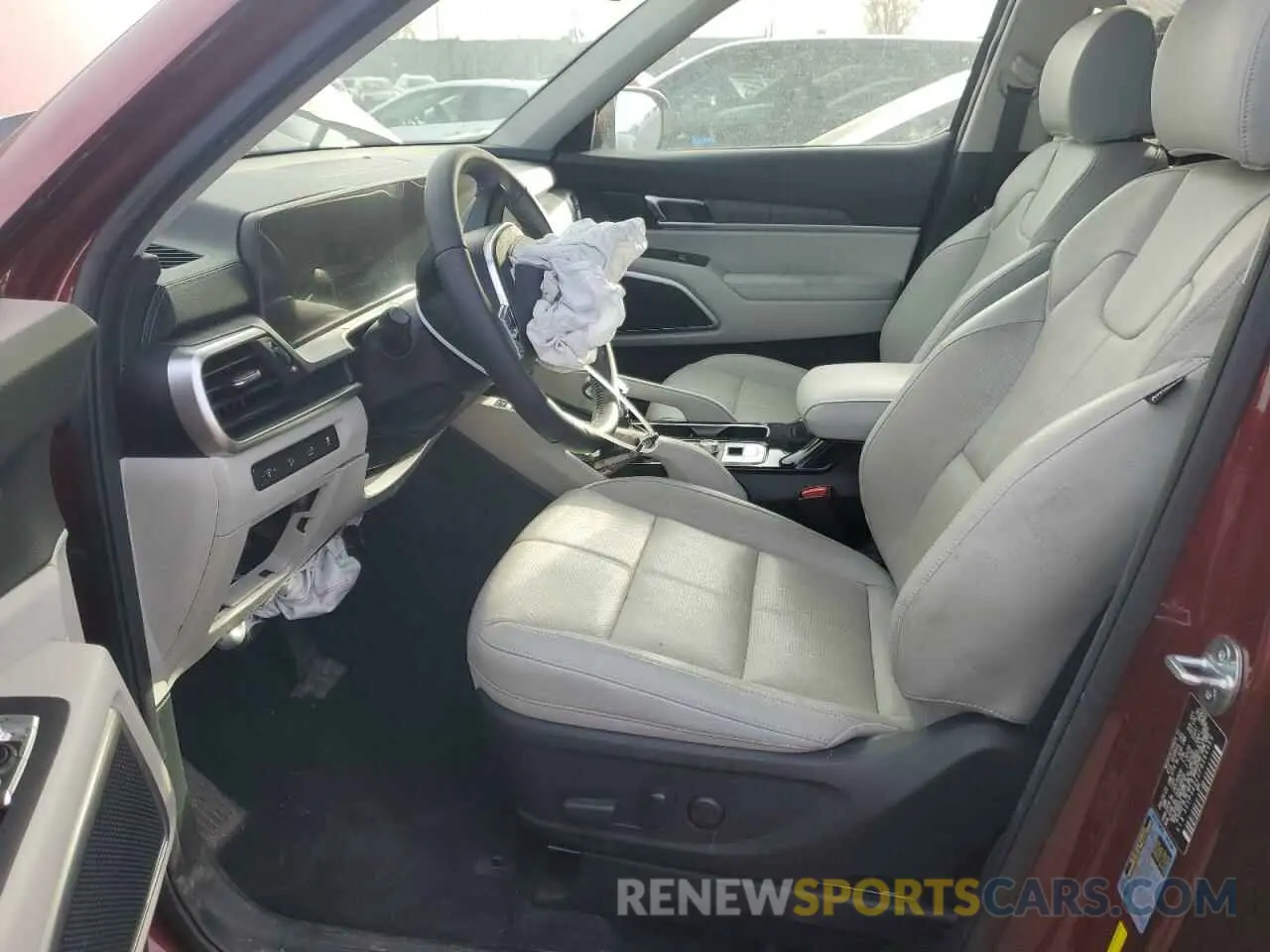 7 Photograph of a damaged car 5XYP34GC2PG364969 KIA TELLURIDE 2023