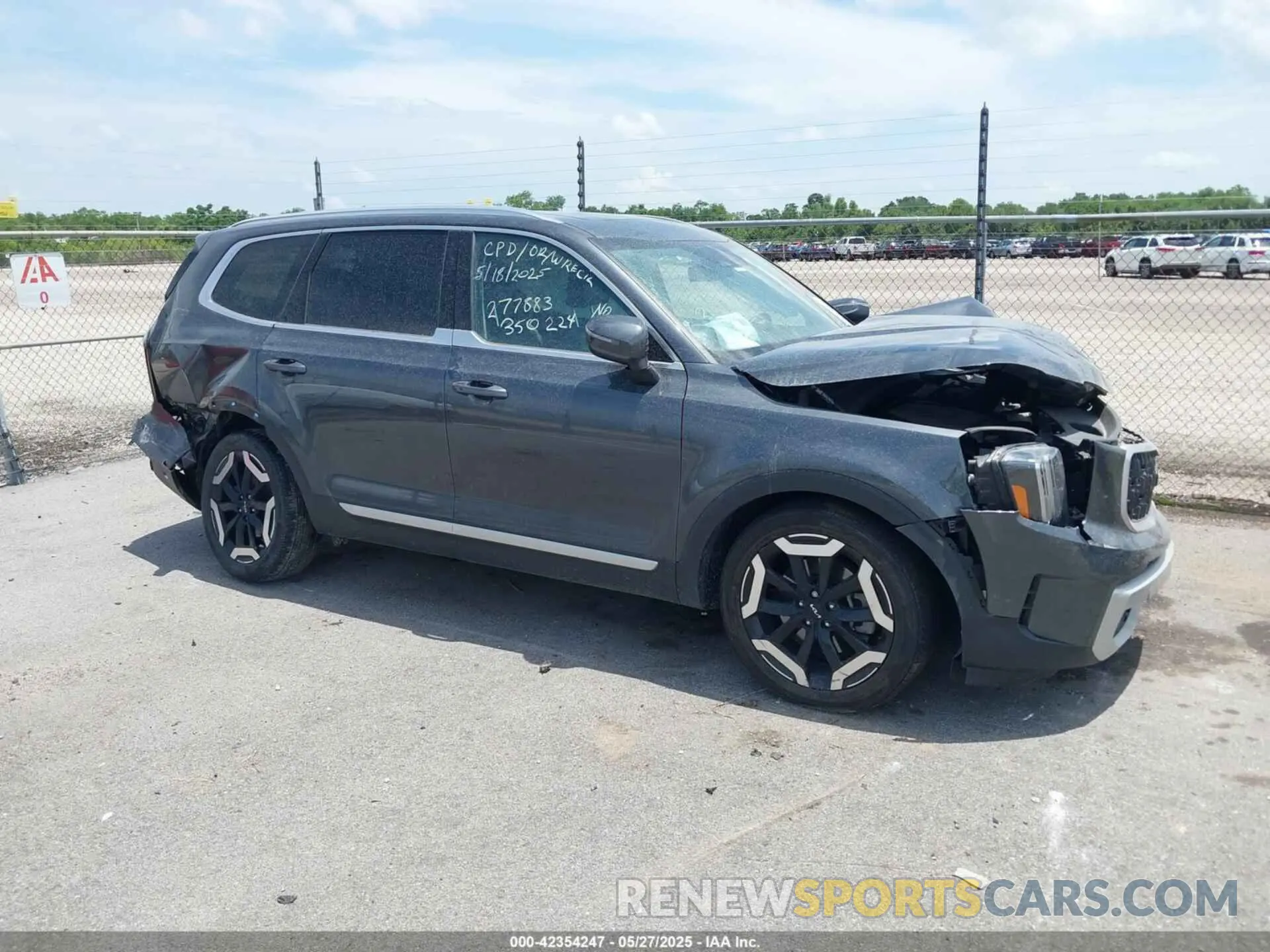 12 Photograph of a damaged car 5XYP34GC3PG350224 KIA TELLURIDE 2023