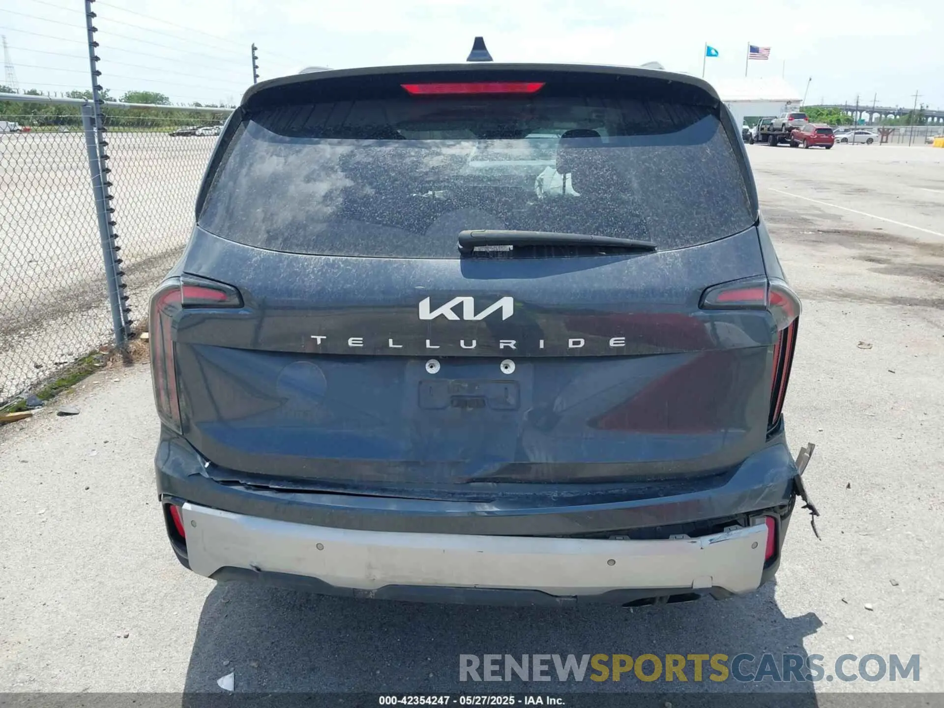 15 Photograph of a damaged car 5XYP34GC3PG350224 KIA TELLURIDE 2023
