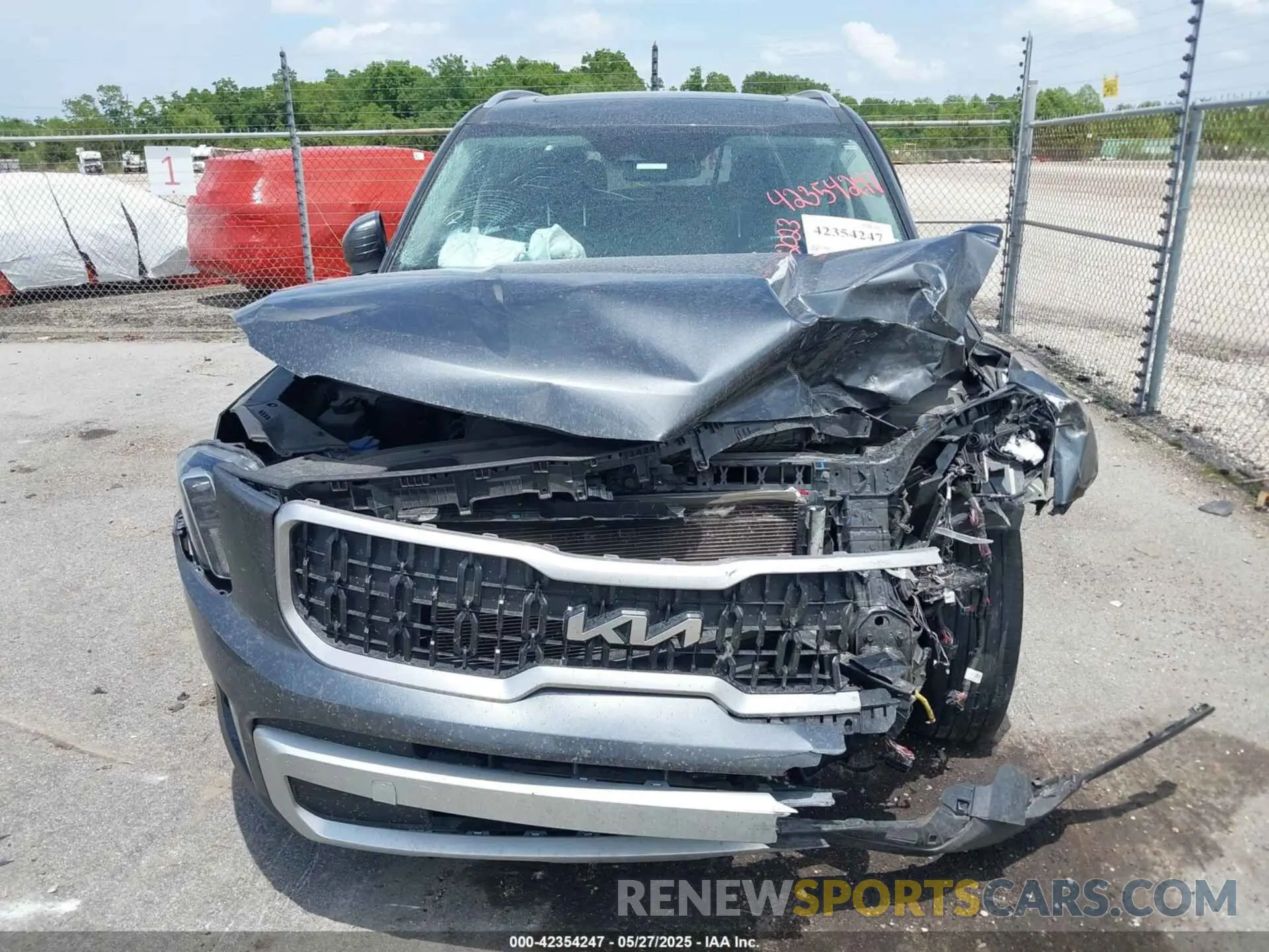 6 Photograph of a damaged car 5XYP34GC3PG350224 KIA TELLURIDE 2023