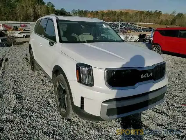 12 Photograph of a damaged car 5XYP34GC4PG326868 KIA TELLURIDE 2023