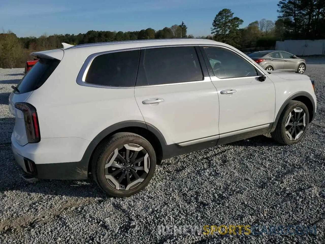 3 Photograph of a damaged car 5XYP34GC4PG326868 KIA TELLURIDE 2023
