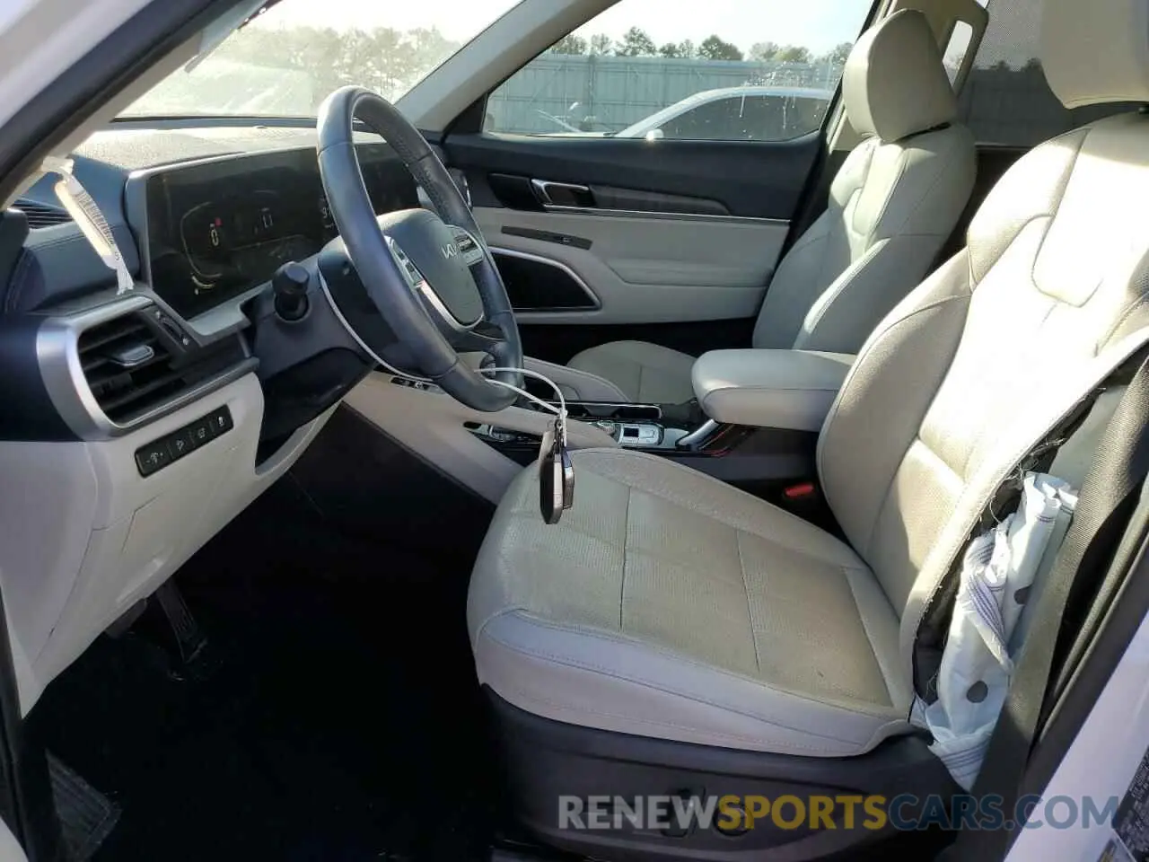 7 Photograph of a damaged car 5XYP34GC4PG326868 KIA TELLURIDE 2023