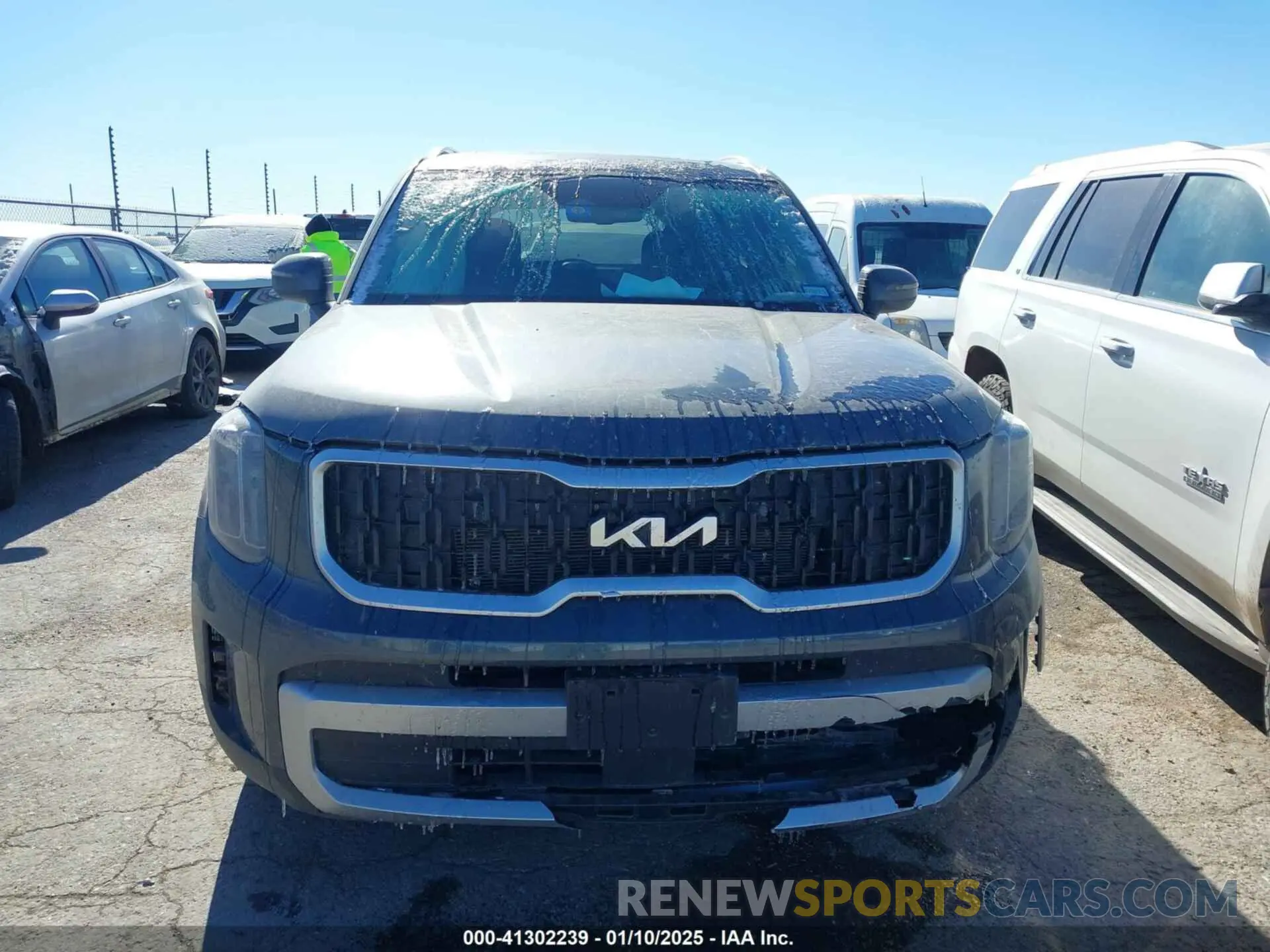 12 Photograph of a damaged car 5XYP34GC4PG382146 KIA TELLURIDE 2023