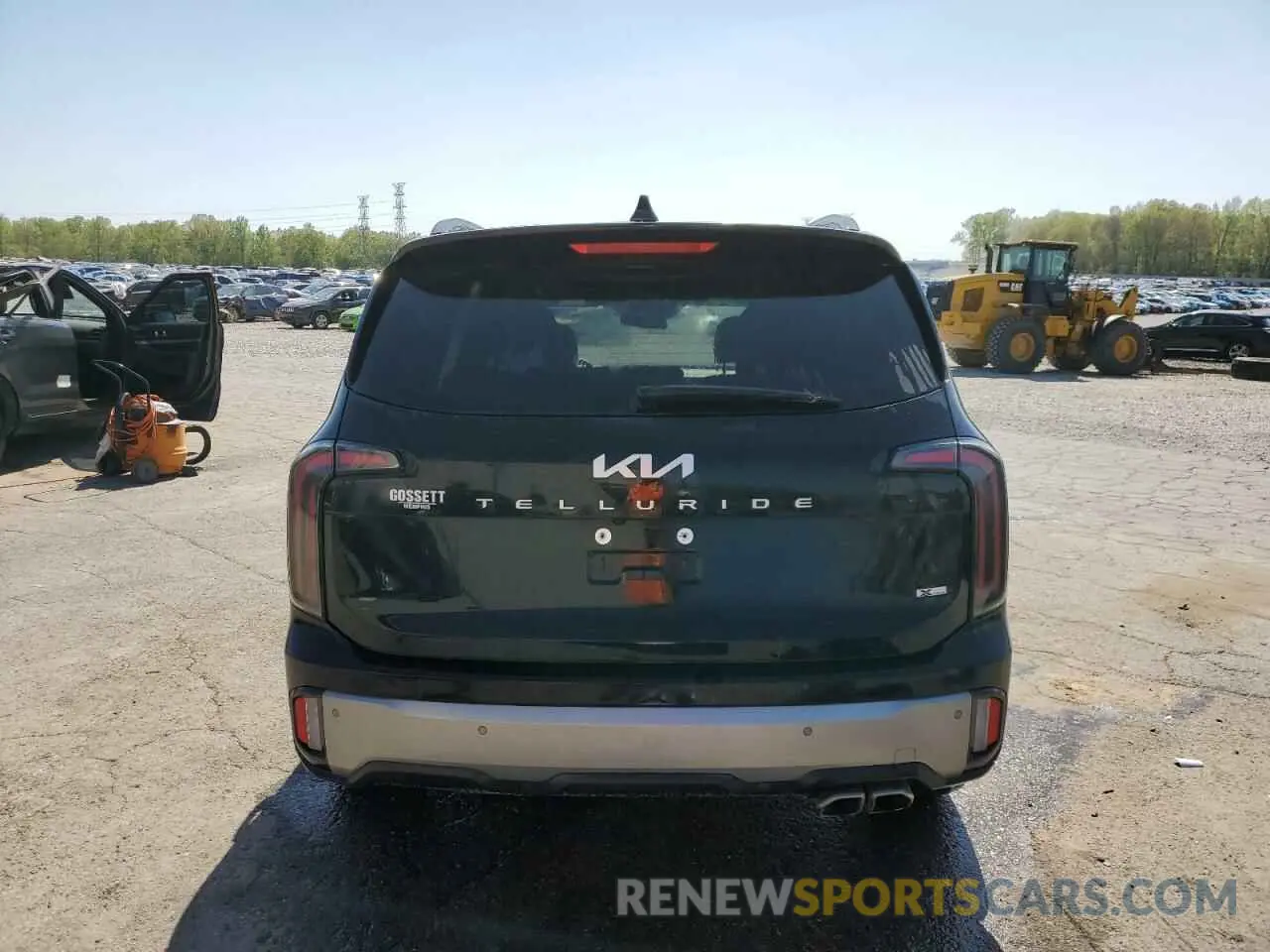 6 Photograph of a damaged car 5XYP3DGC0PG391359 KIA TELLURIDE 2023