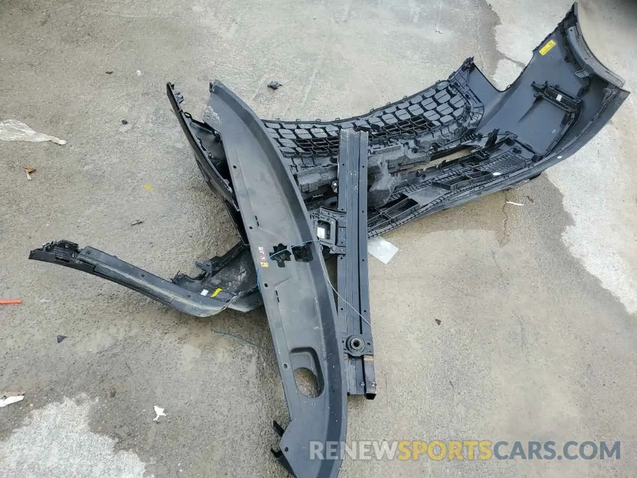 13 Photograph of a damaged car 5XYP3DGC2PG329428 KIA TELLURIDE 2023