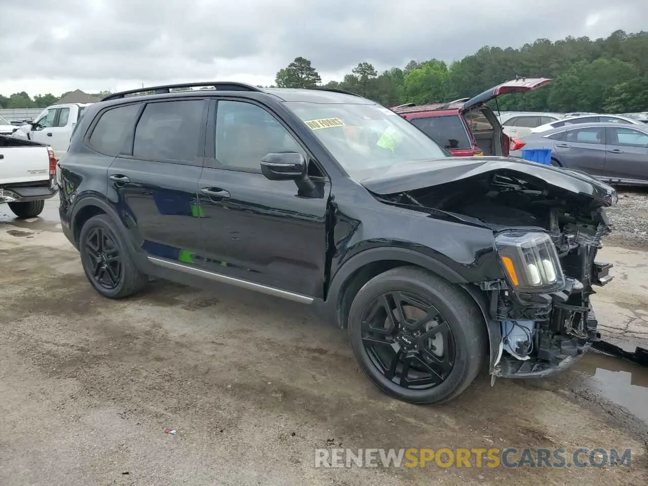 4 Photograph of a damaged car 5XYP3DGC2PG329428 KIA TELLURIDE 2023