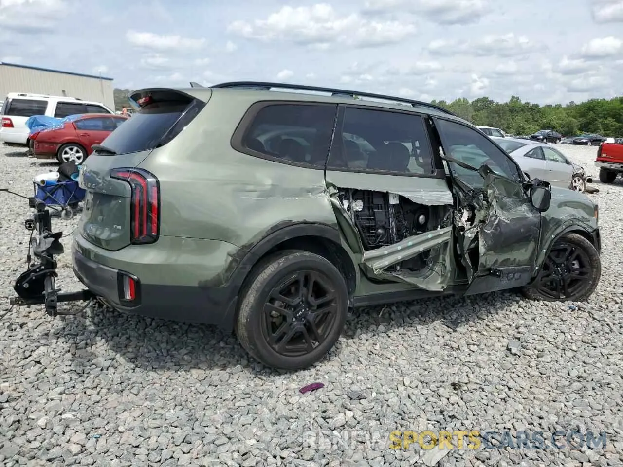 3 Photograph of a damaged car 5XYP3DGC6PG360956 KIA TELLURIDE 2023