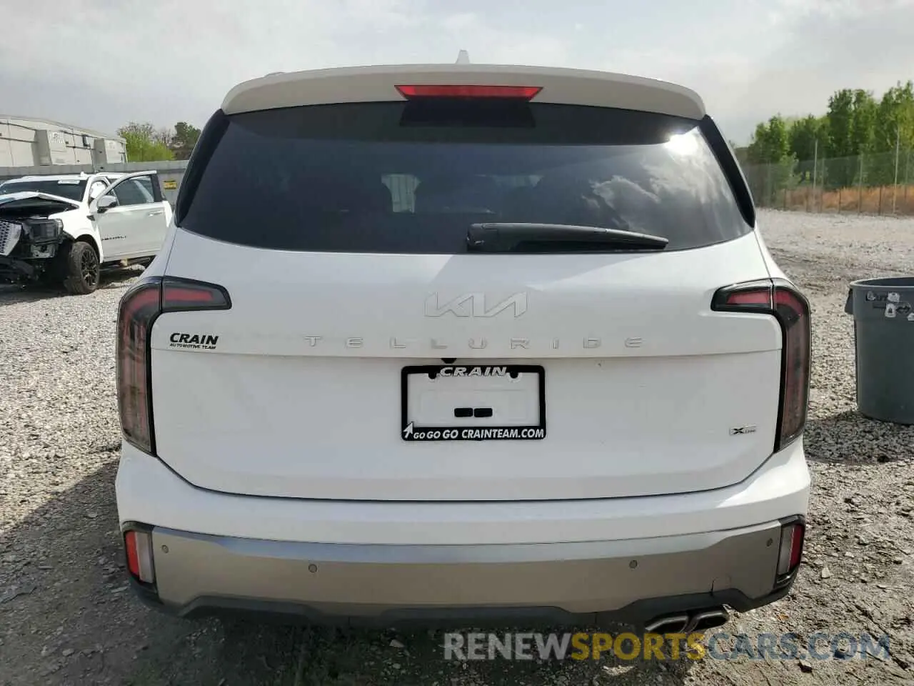 6 Photograph of a damaged car 5XYP3DGC8PG409252 KIA TELLURIDE 2023
