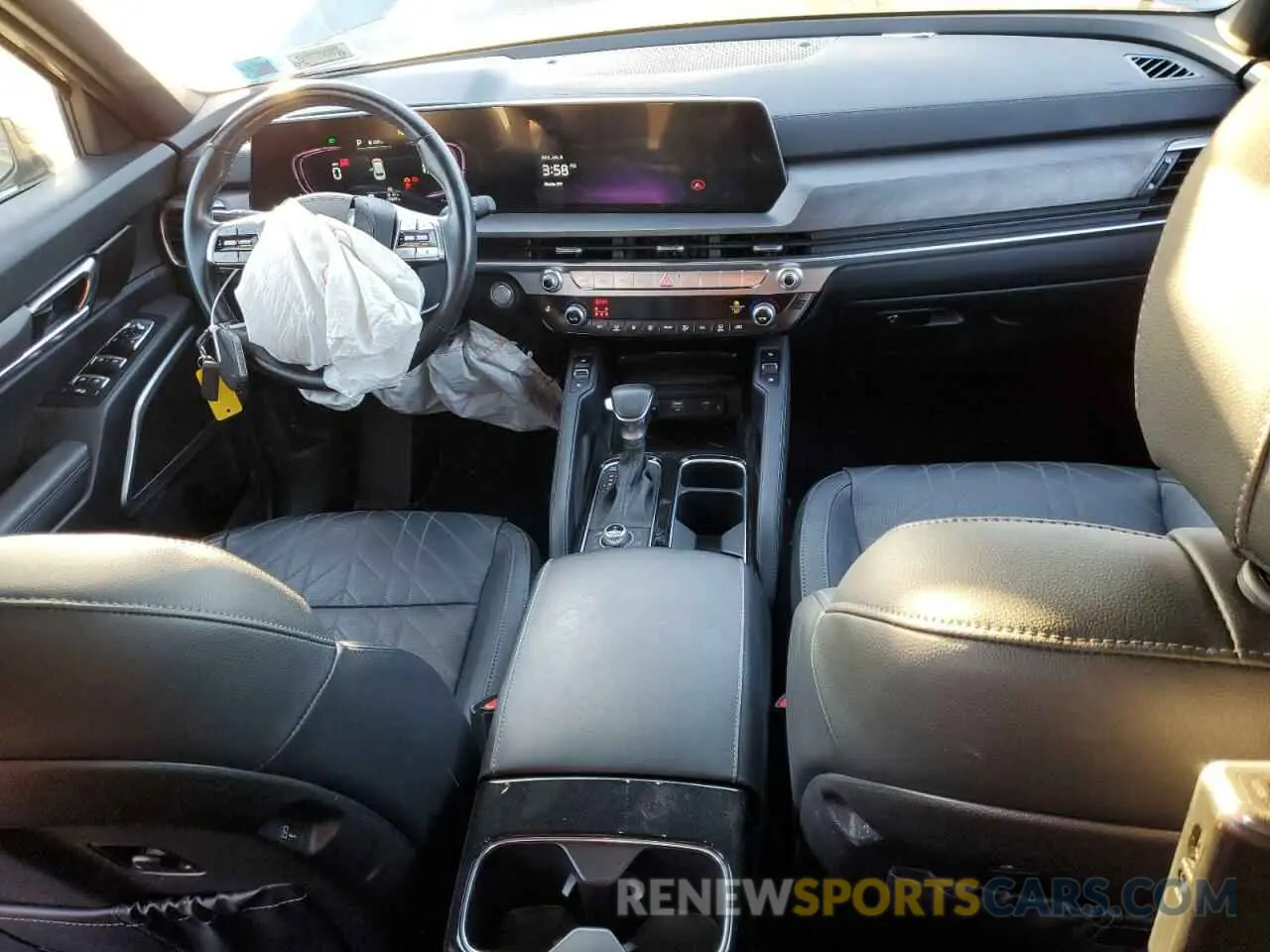 8 Photograph of a damaged car 5XYP3DGCXPG360992 KIA TELLURIDE 2023