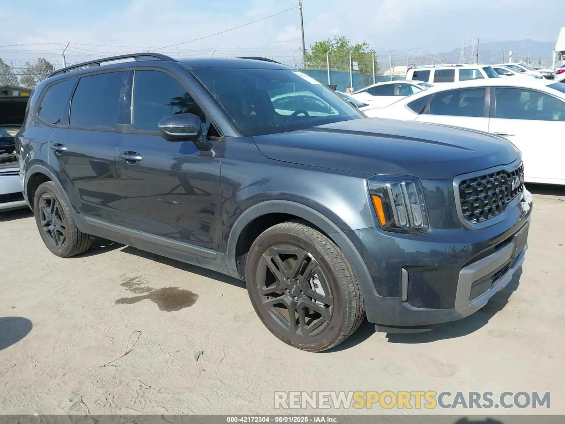 1 Photograph of a damaged car 5XYP3DGCXPG394527 KIA TELLURIDE 2023