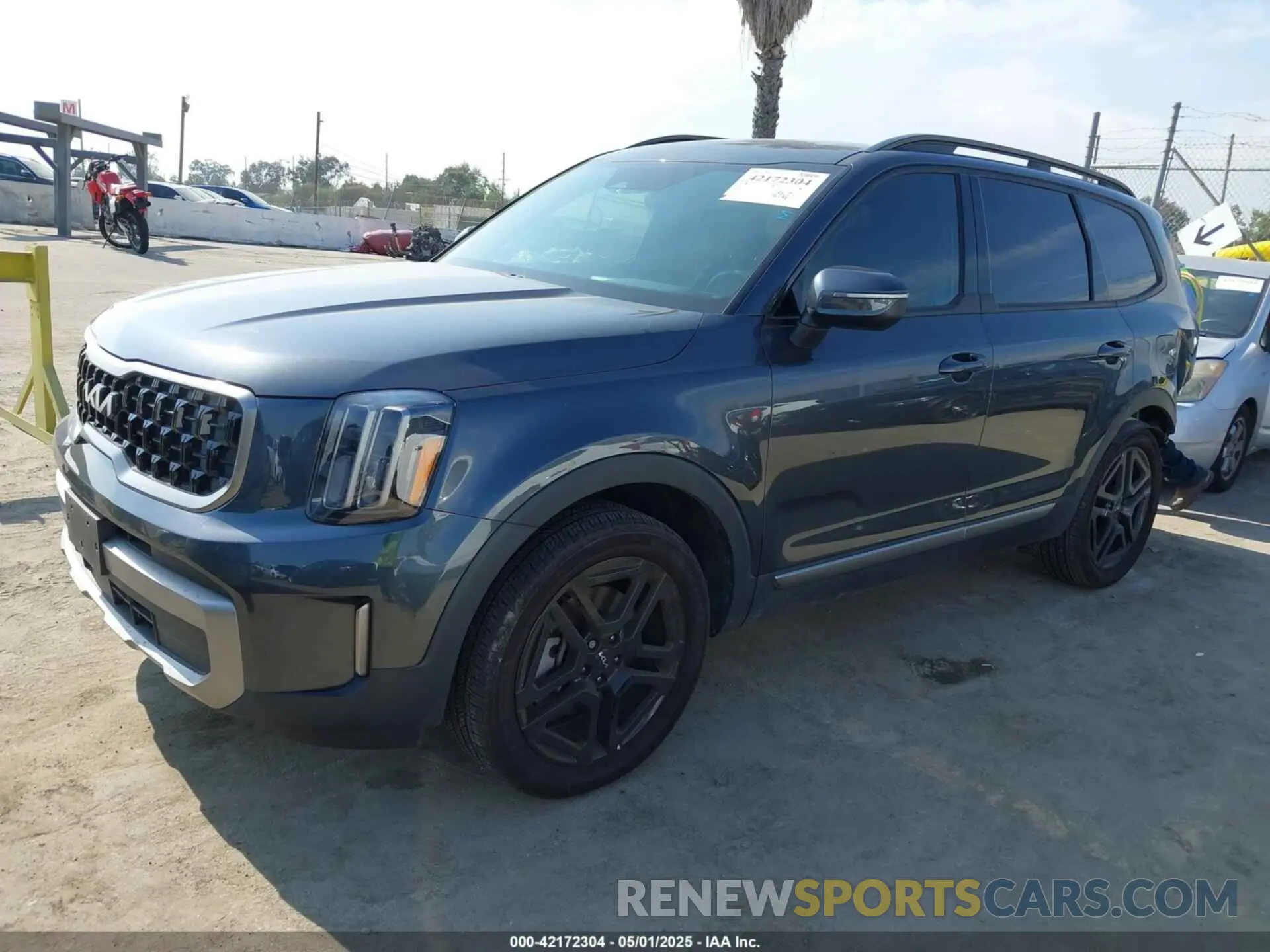 2 Photograph of a damaged car 5XYP3DGCXPG394527 KIA TELLURIDE 2023