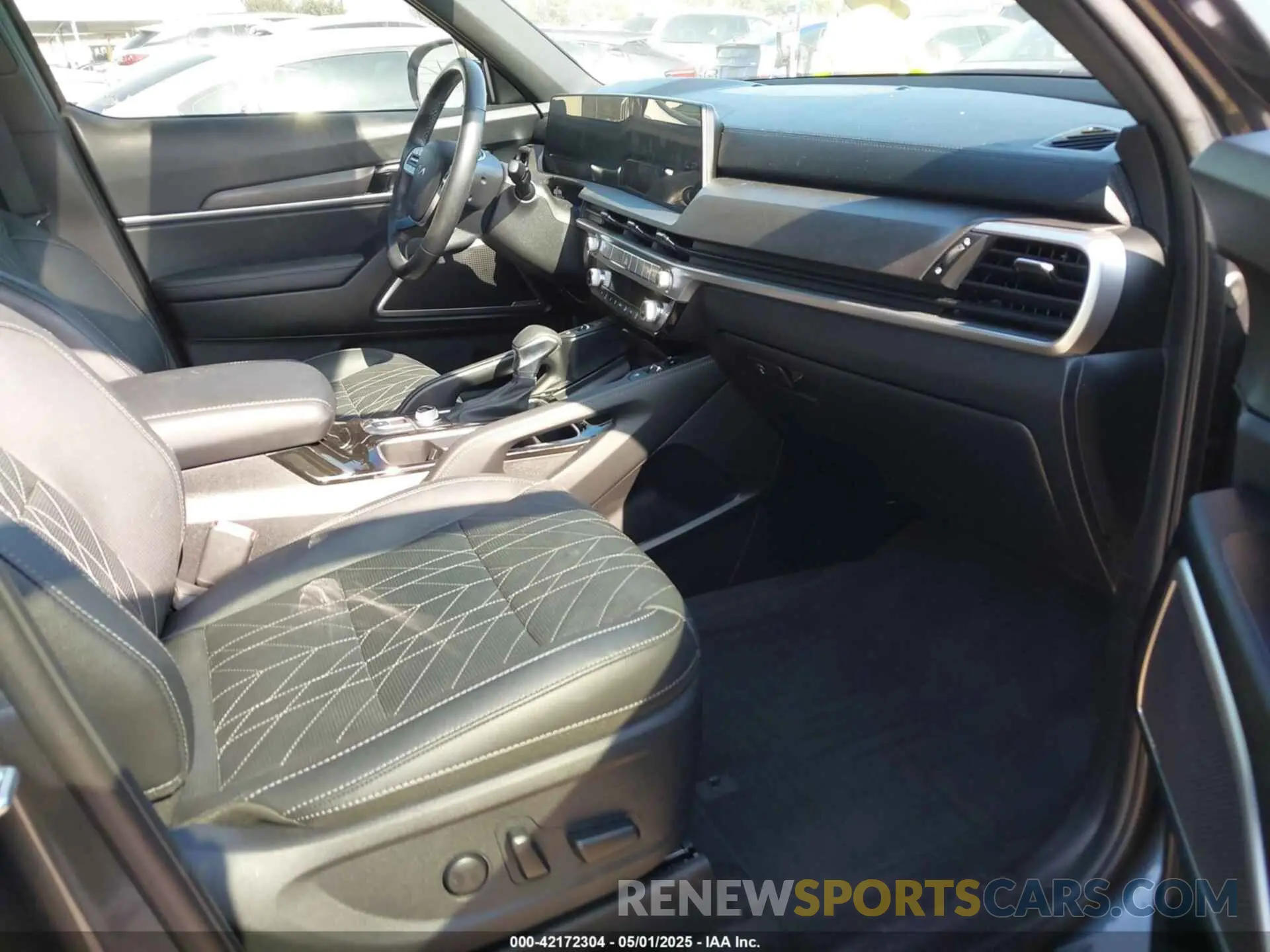 5 Photograph of a damaged car 5XYP3DGCXPG394527 KIA TELLURIDE 2023