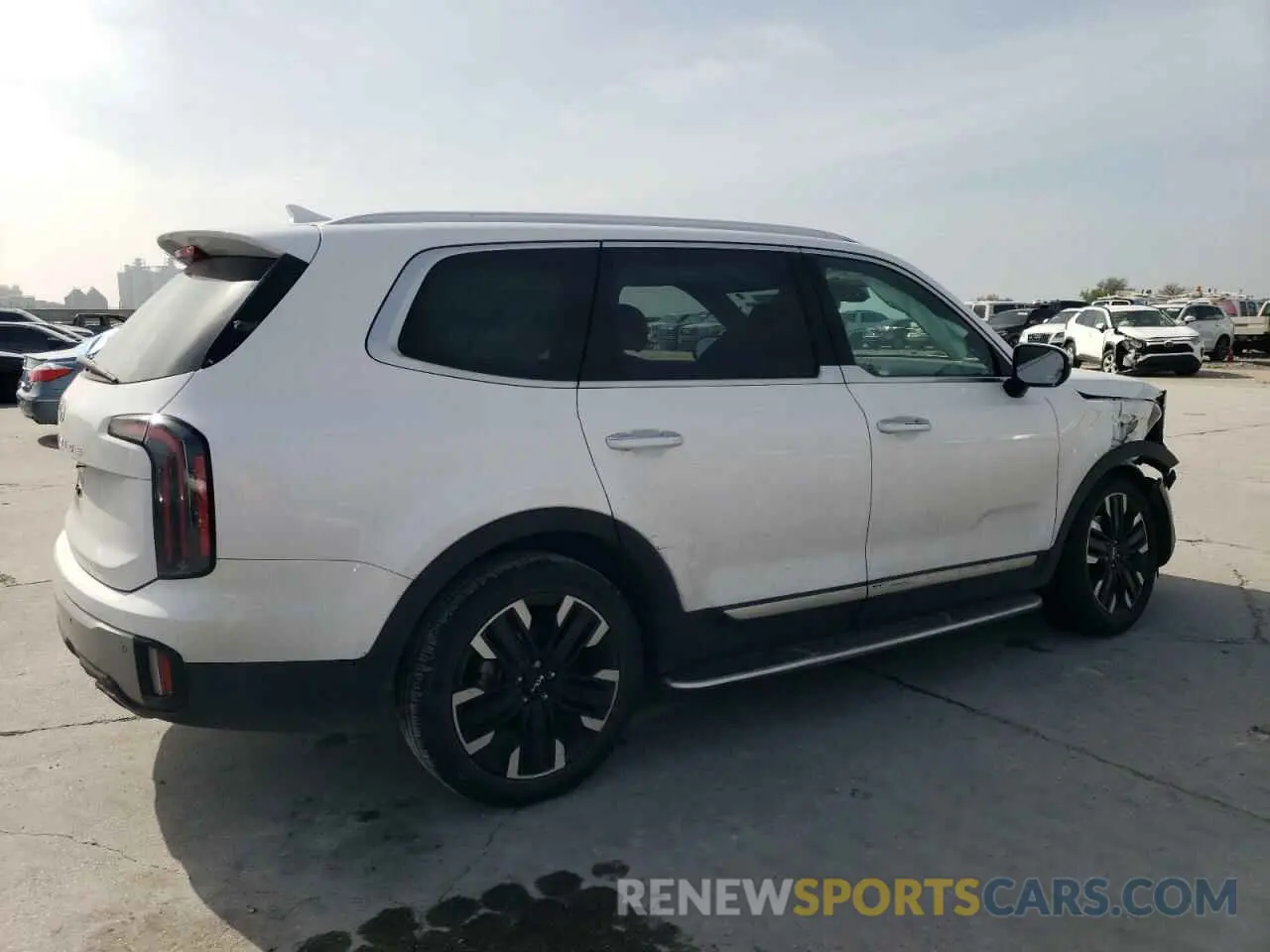 3 Photograph of a damaged car 5XYP54GC5PG364944 KIA TELLURIDE 2023