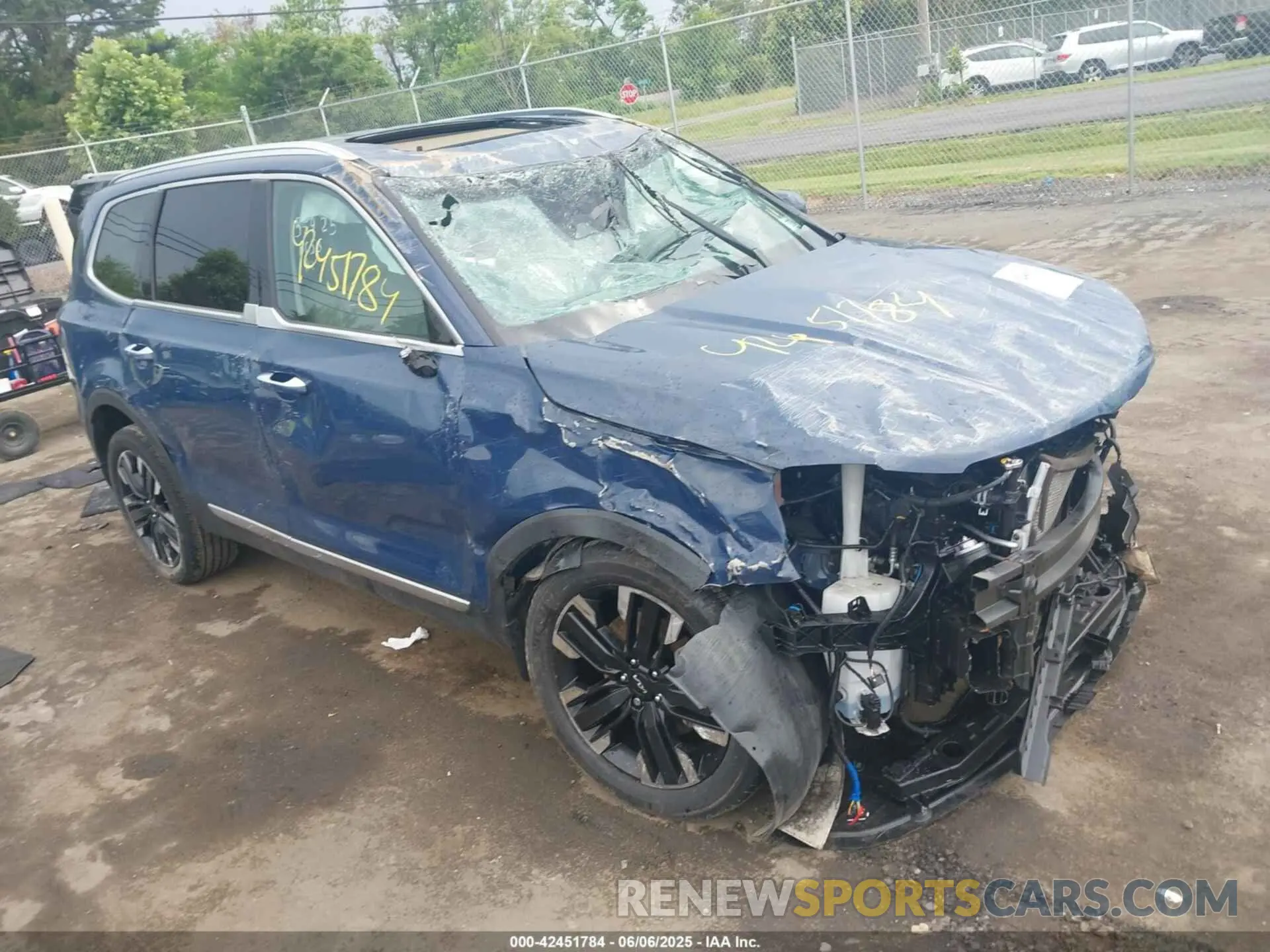 1 Photograph of a damaged car 5XYP5DGC0PG403486 KIA TELLURIDE 2023