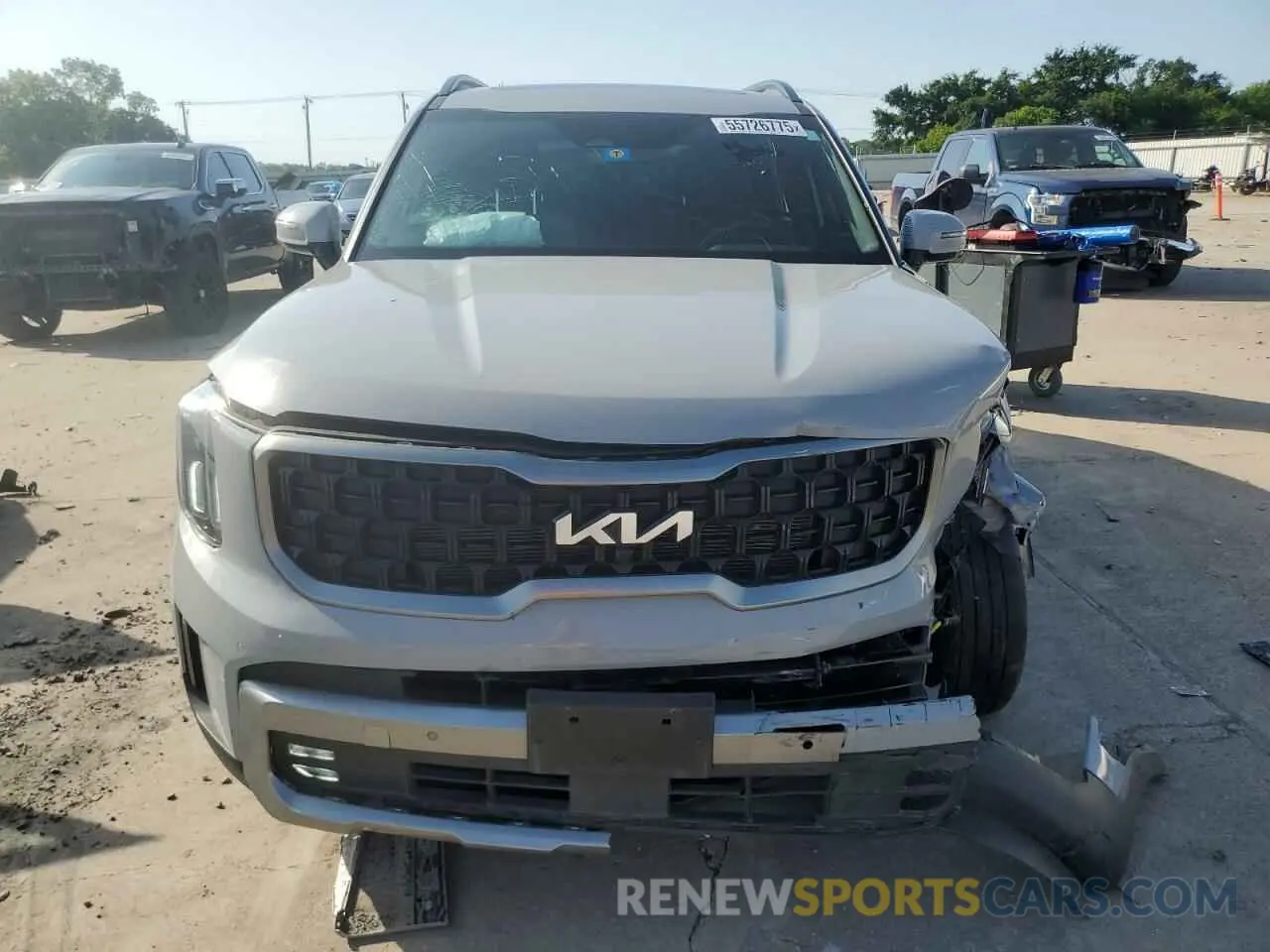 5 Photograph of a damaged car 5XYP5DGC1PG400127 KIA TELLURIDE 2023