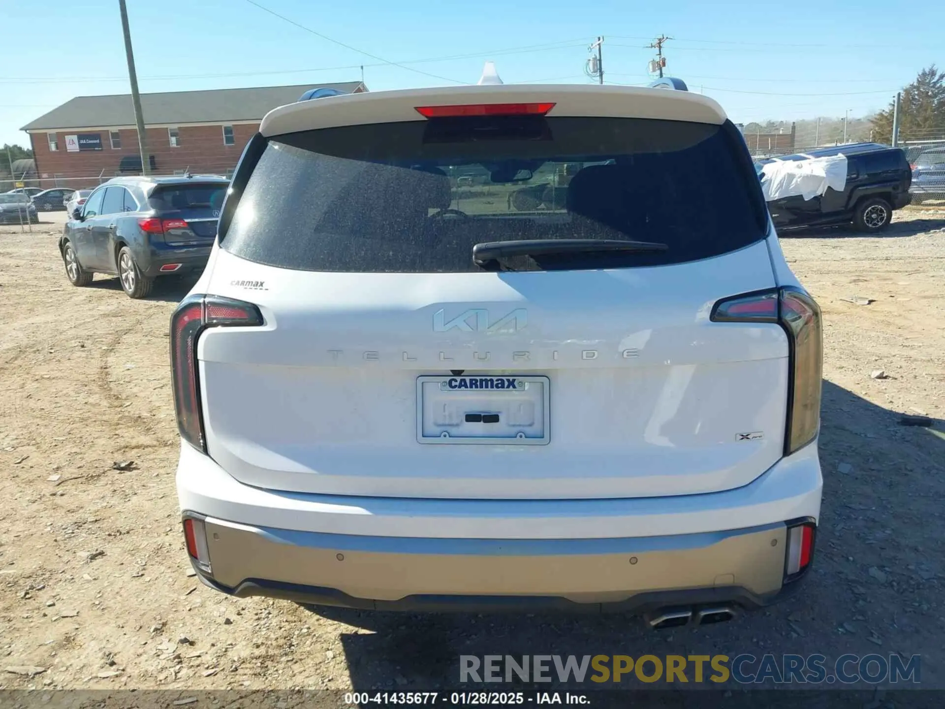 16 Photograph of a damaged car 5XYP5DGC2PG341623 KIA TELLURIDE 2023