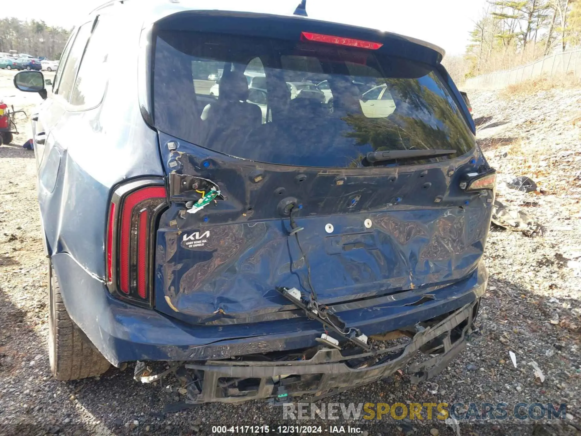 6 Photograph of a damaged car 5XYP5DGC2PG357935 KIA TELLURIDE 2023