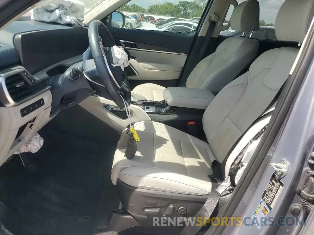 7 Photograph of a damaged car 5XYP5DGC3PG328072 KIA TELLURIDE 2023