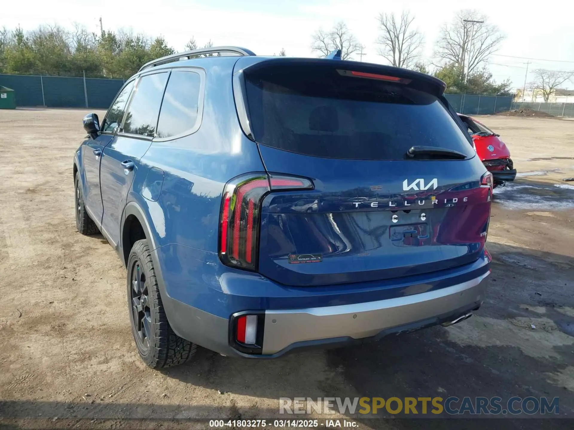 3 Photograph of a damaged car 5XYP5DGC3PG339170 KIA TELLURIDE 2023