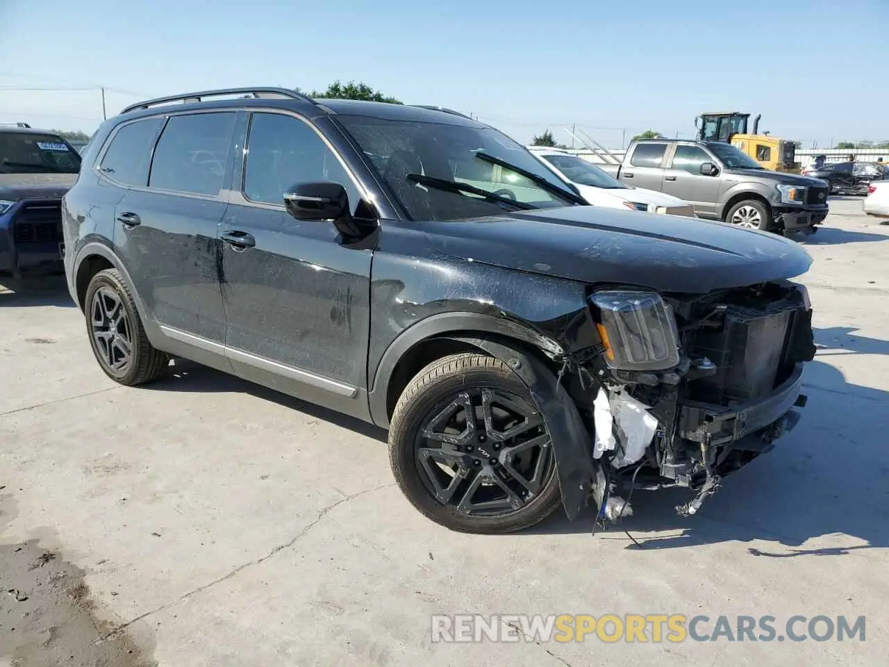 4 Photograph of a damaged car 5XYP5DGC3PG348337 KIA TELLURIDE 2023