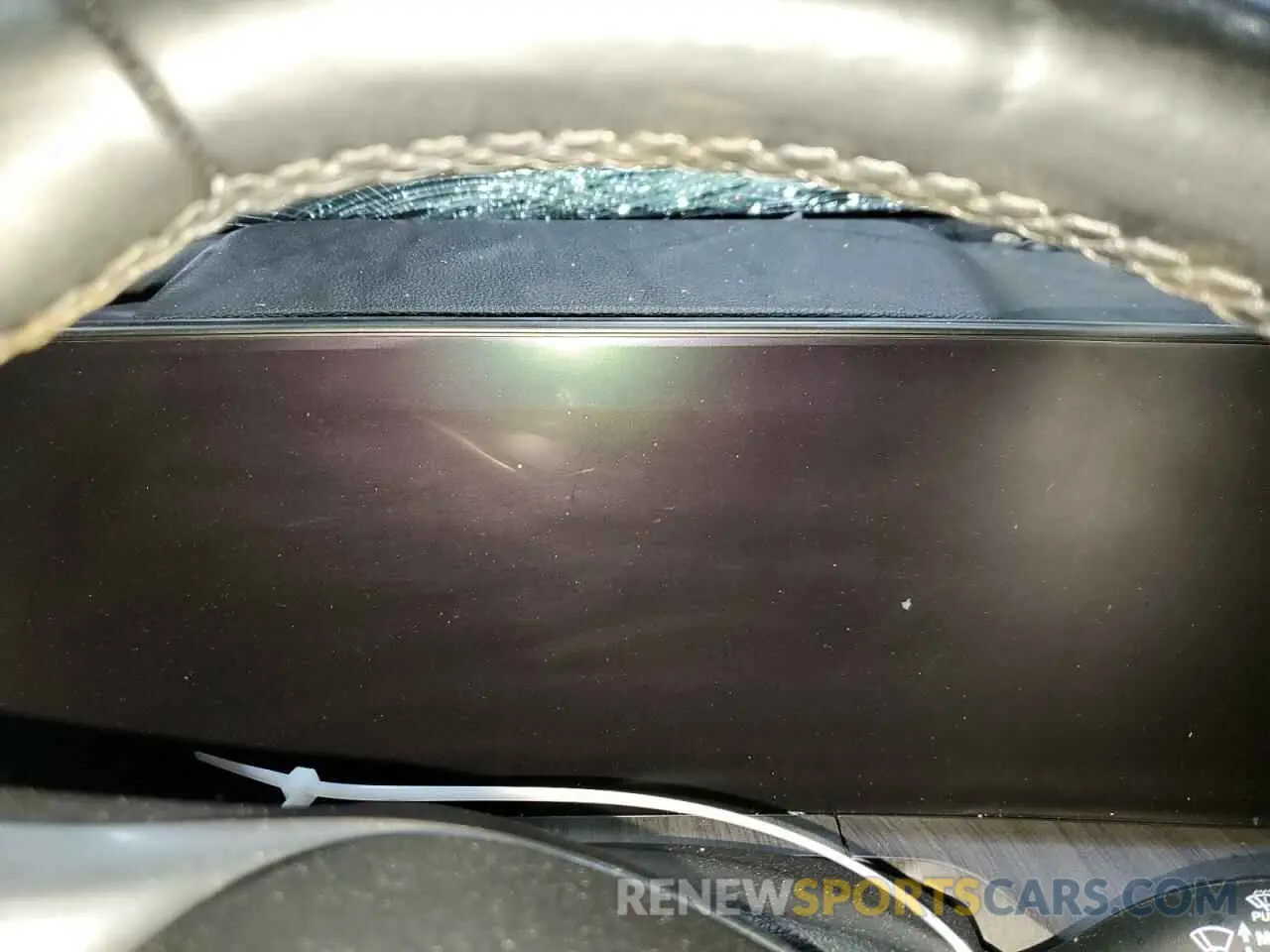 9 Photograph of a damaged car 5XYP5DGC3PG358804 KIA TELLURIDE 2023