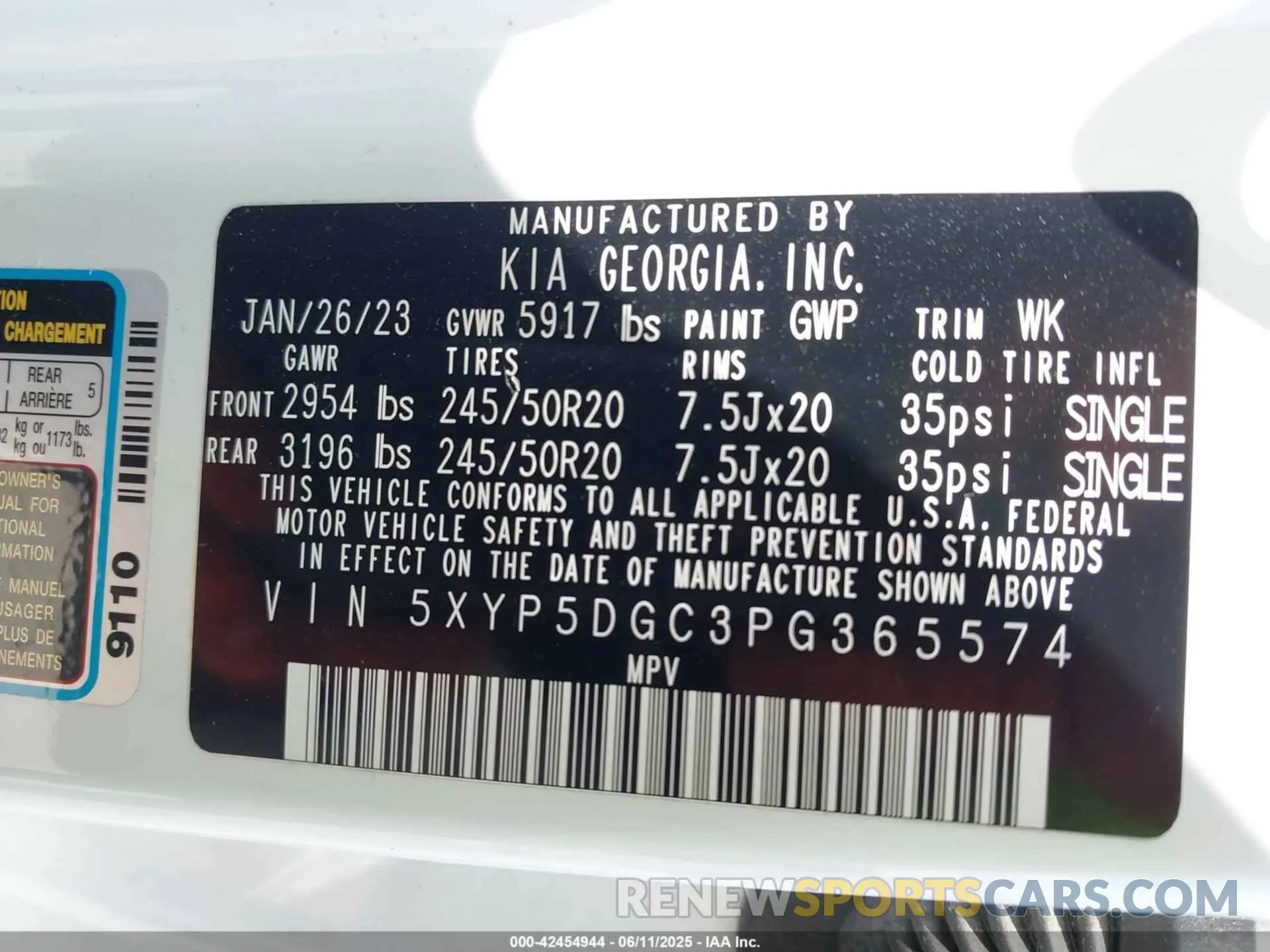 9 Photograph of a damaged car 5XYP5DGC3PG365574 KIA TELLURIDE 2023