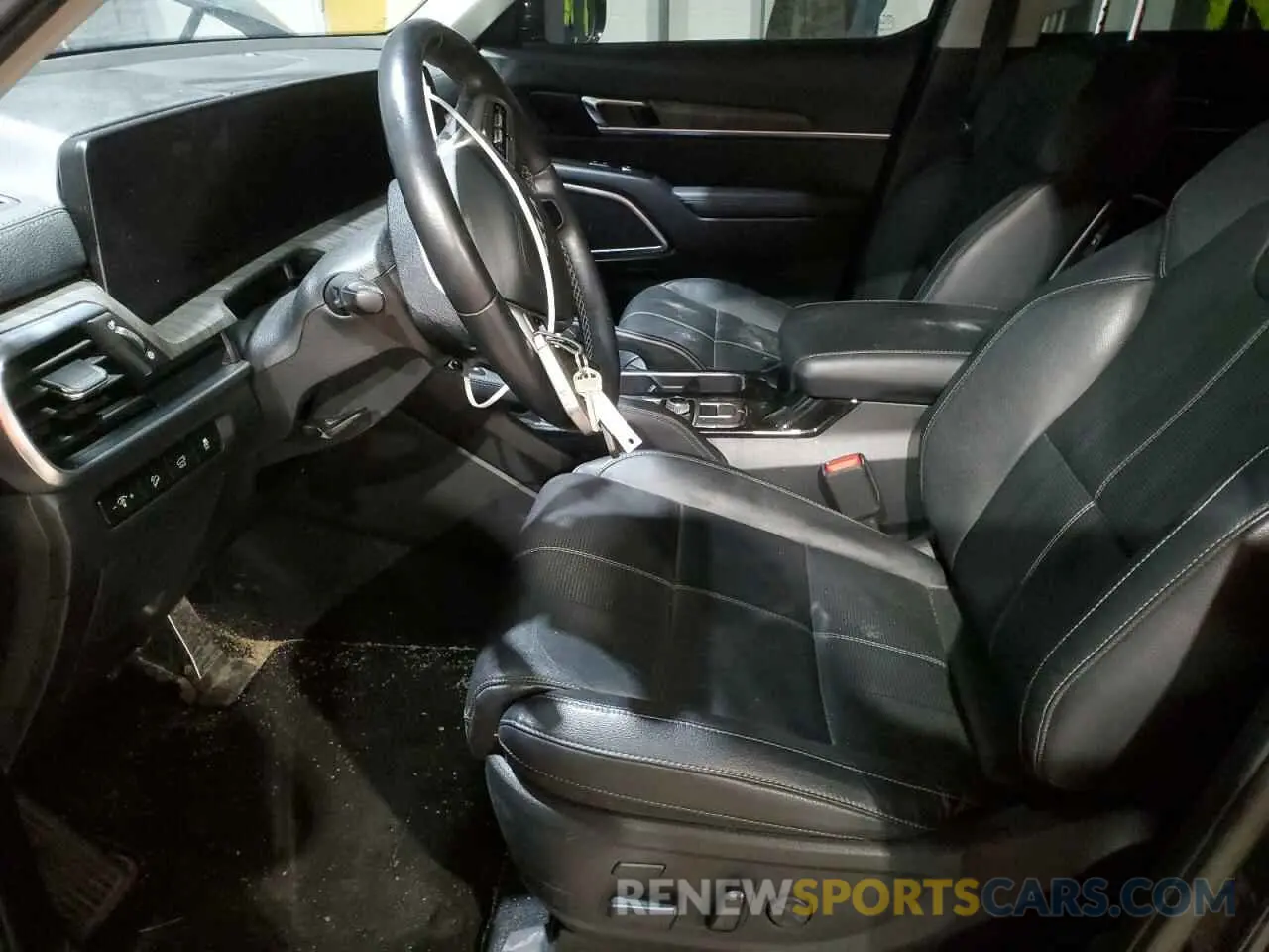 7 Photograph of a damaged car 5XYP5DGC7PG338443 KIA TELLURIDE 2023