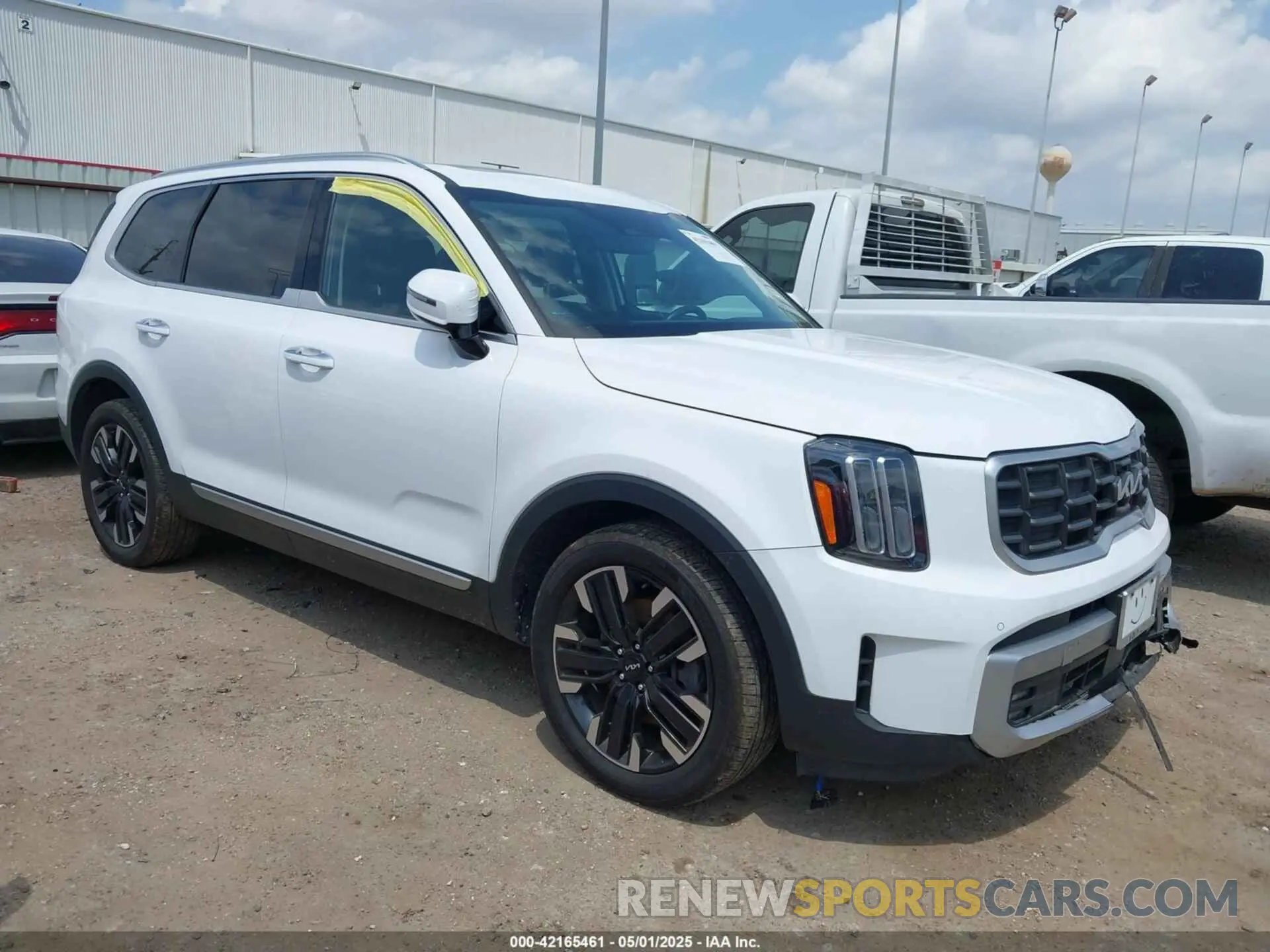 1 Photograph of a damaged car 5XYP5DGC7PG398027 KIA TELLURIDE 2023