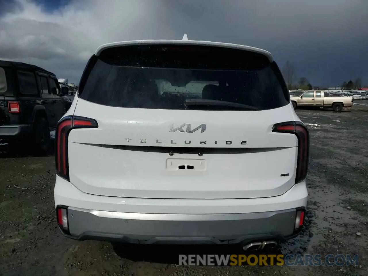 6 Photograph of a damaged car 5XYP5DGC9PG350576 KIA TELLURIDE 2023