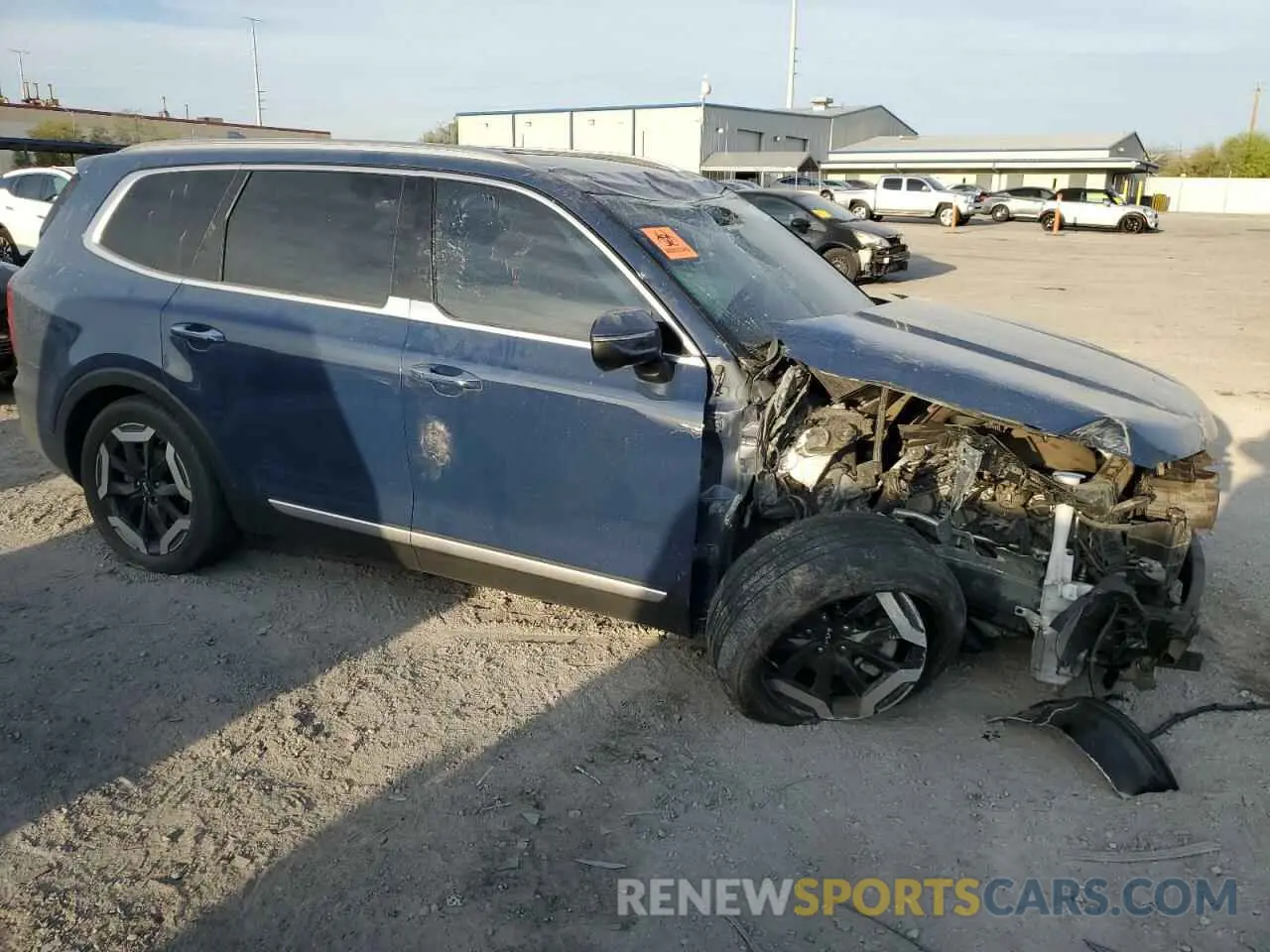 4 Photograph of a damaged car 5XYP64GC0PG383642 KIA TELLURIDE 2023