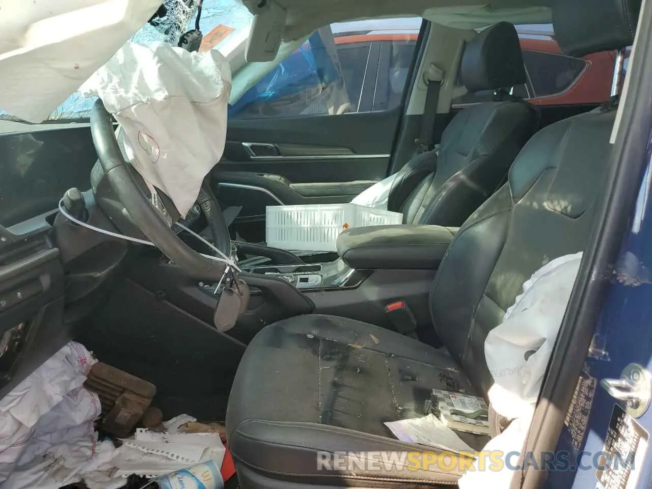 7 Photograph of a damaged car 5XYP64GC0PG383642 KIA TELLURIDE 2023