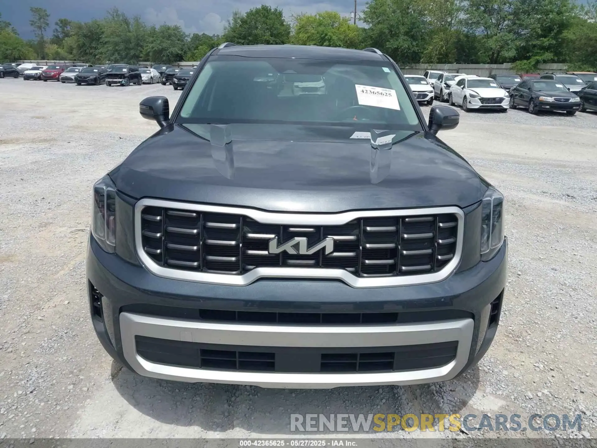 12 Photograph of a damaged car 5XYP64GC0PG386895 KIA TELLURIDE 2023