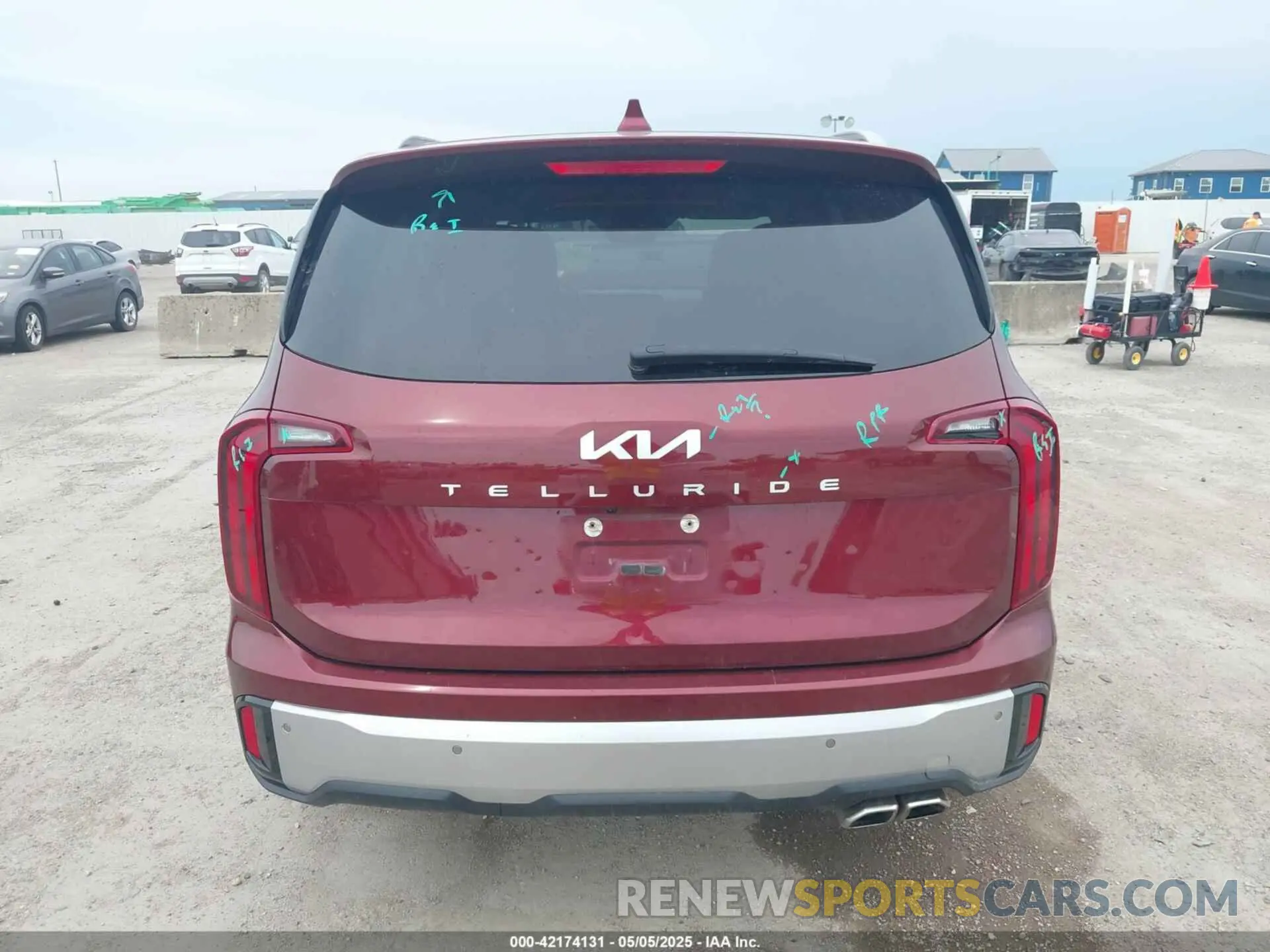 16 Photograph of a damaged car 5XYP64GC1PG352240 KIA TELLURIDE 2023