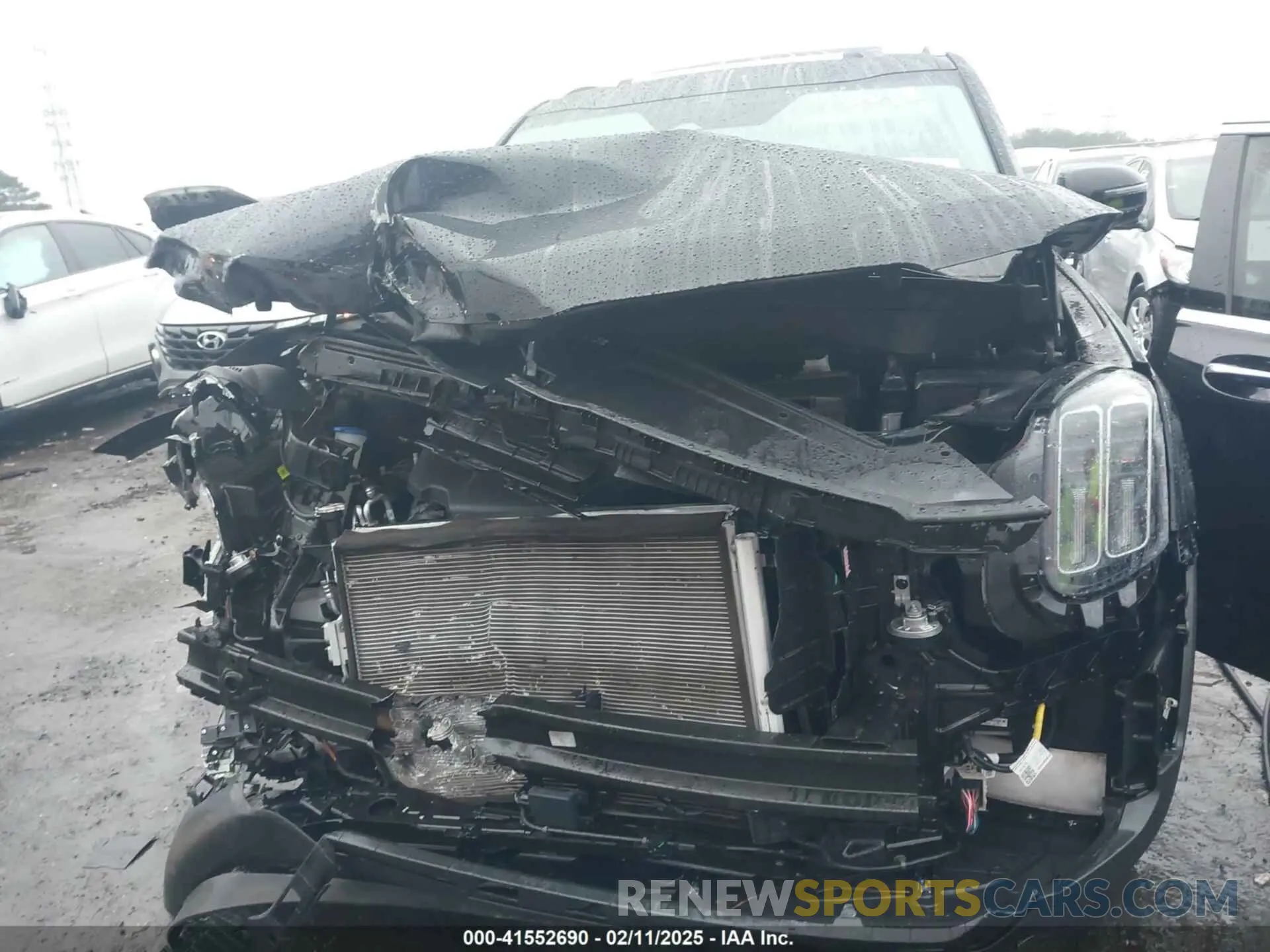 6 Photograph of a damaged car 5XYP64GC4PG366682 KIA TELLURIDE 2023