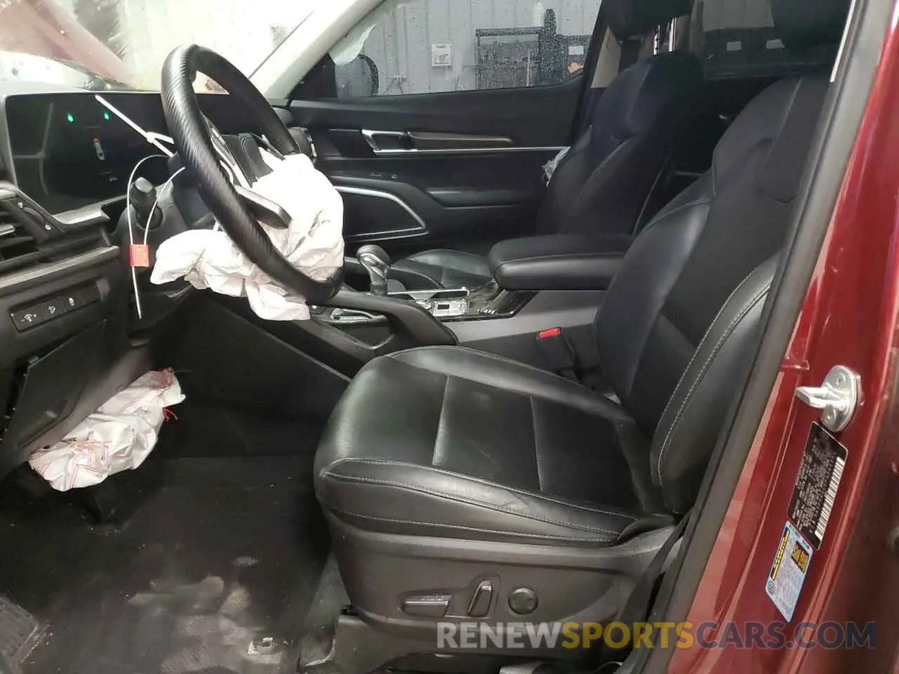 7 Photograph of a damaged car 5XYP64GC5PG345386 KIA TELLURIDE 2023