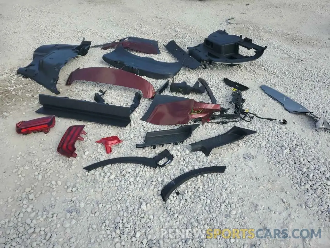 13 Photograph of a damaged car 5XYP64GC5PG357330 KIA TELLURIDE 2023